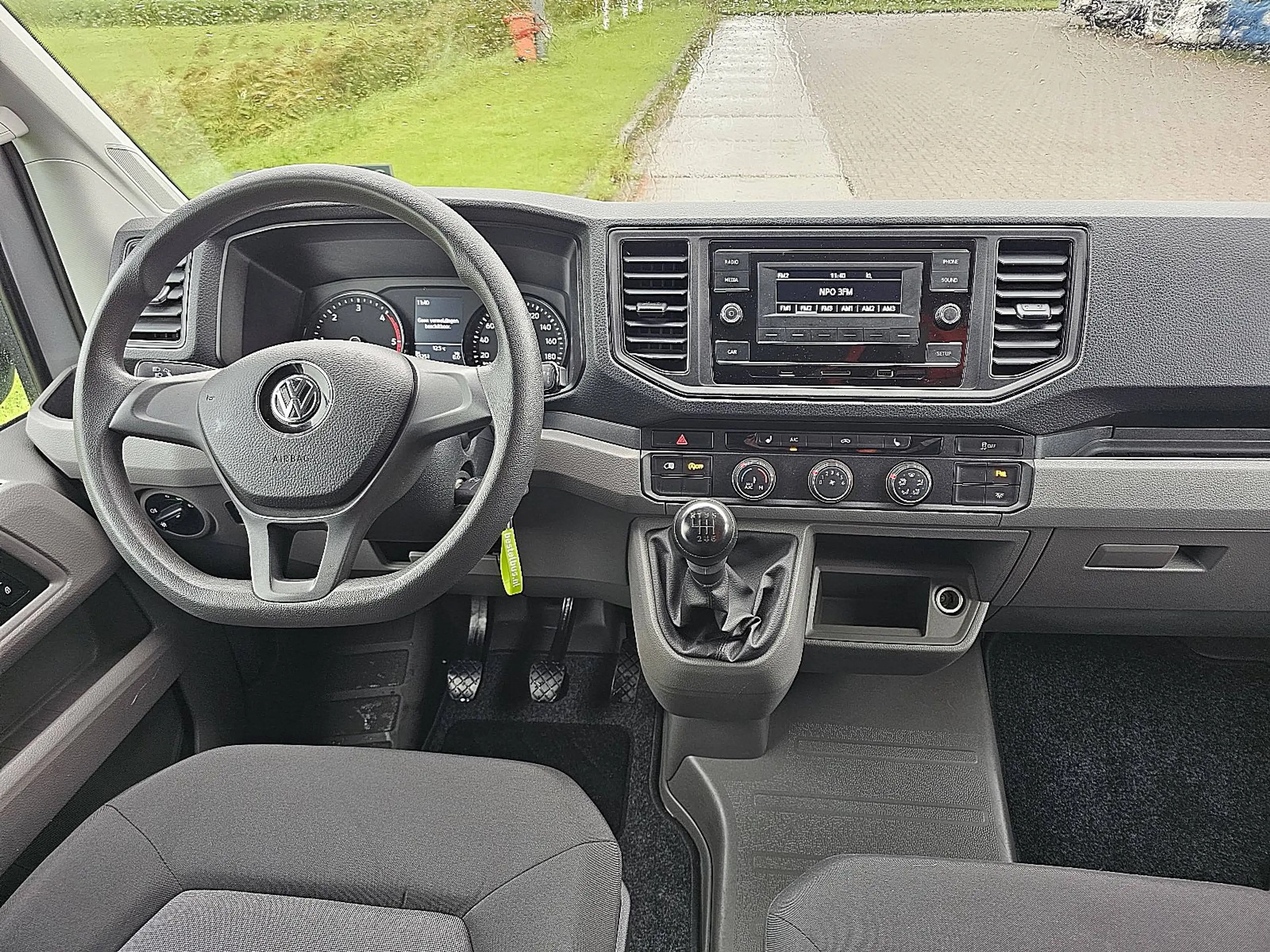 Volkswagen Crafter 35 2.0 L3H3 Carplay Airco — photo 8