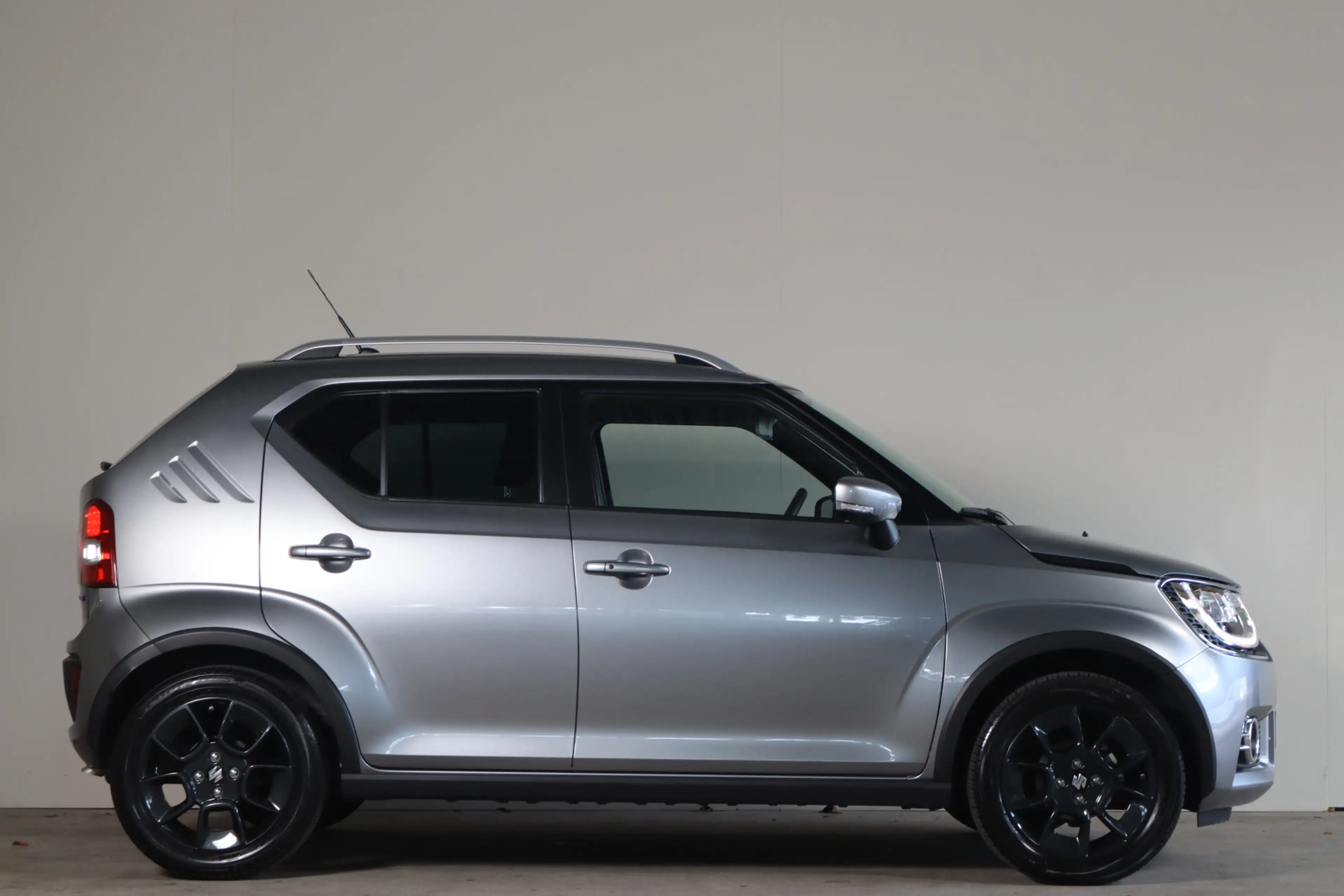 Suzuki Ignis 1.2 Stijl Smart Hybrid - NL Auto!! Stoelverw I Cam — photo 11