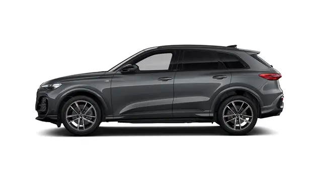 Audi Q5 view 2