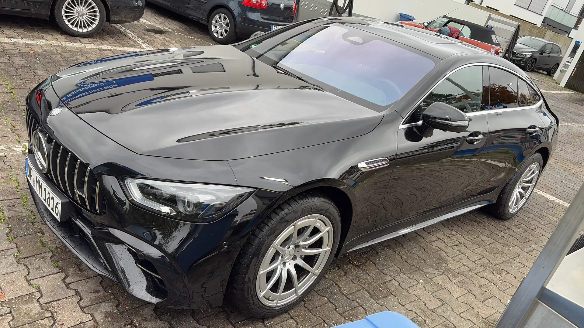 Mercedes-Benz AMG GT 43 4Matic+ Perf. Nappa Carbon Luftfederung MBUX Schwarz - 1