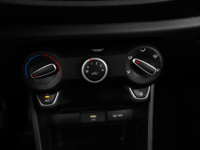 Kia Picanto view 11