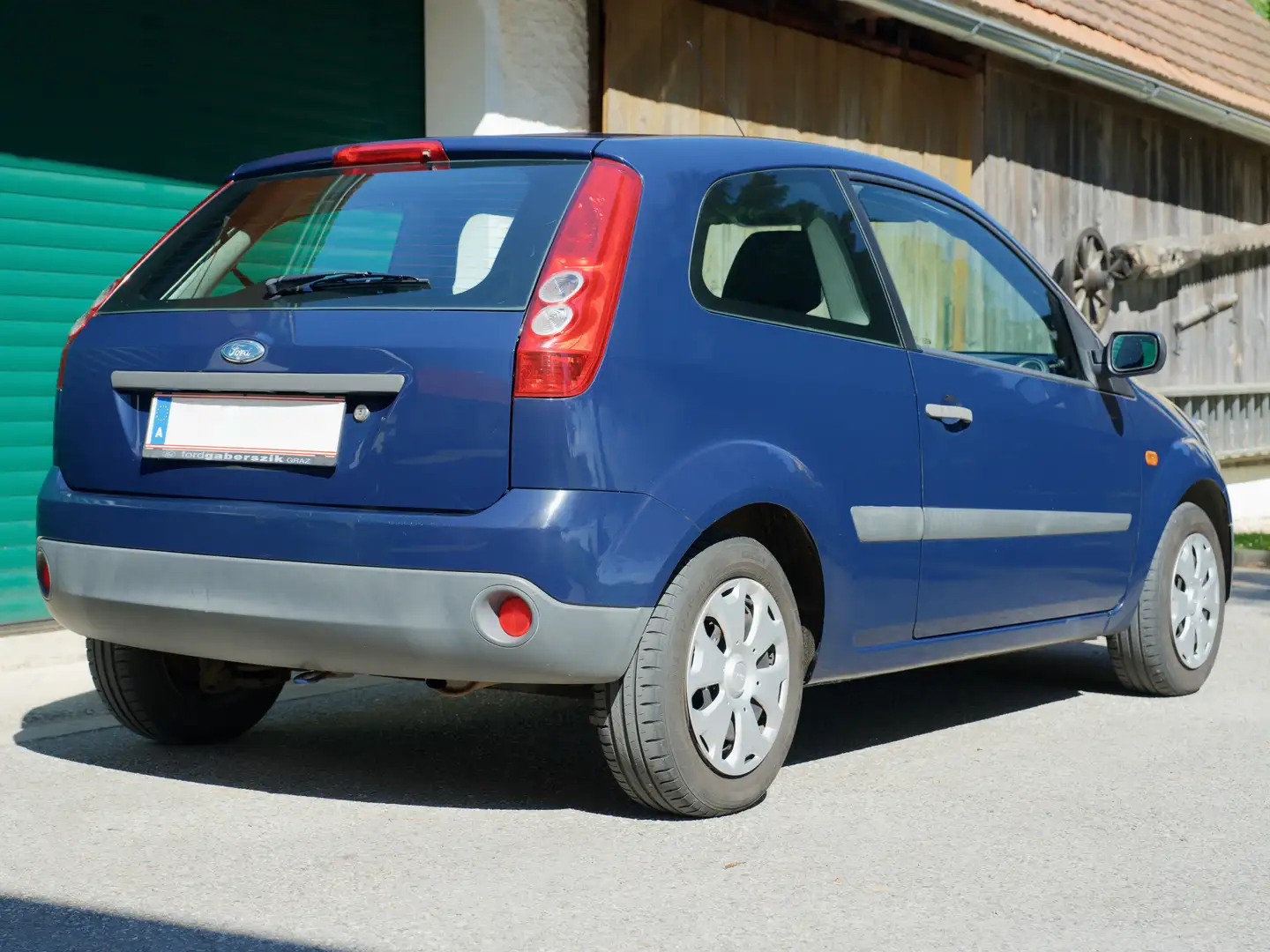 Ford Fiesta Fiesta Ambiente 1,3 , 12+4 Monate Pickerl Blau - 2