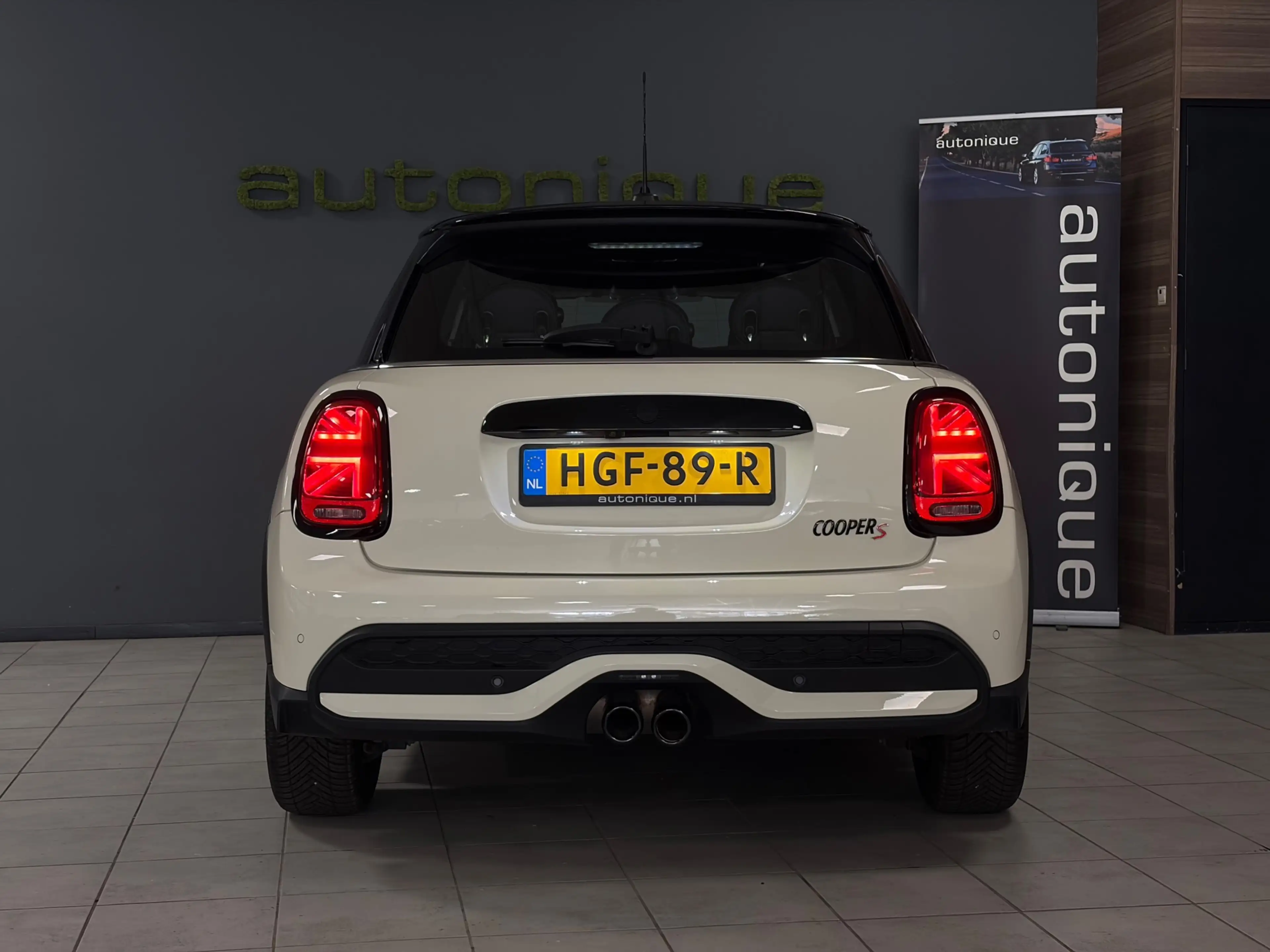 MINI Cooper S Mini 2.0 |Panodak|ACC|Camera|Digital Dash|Flippers — photo 9