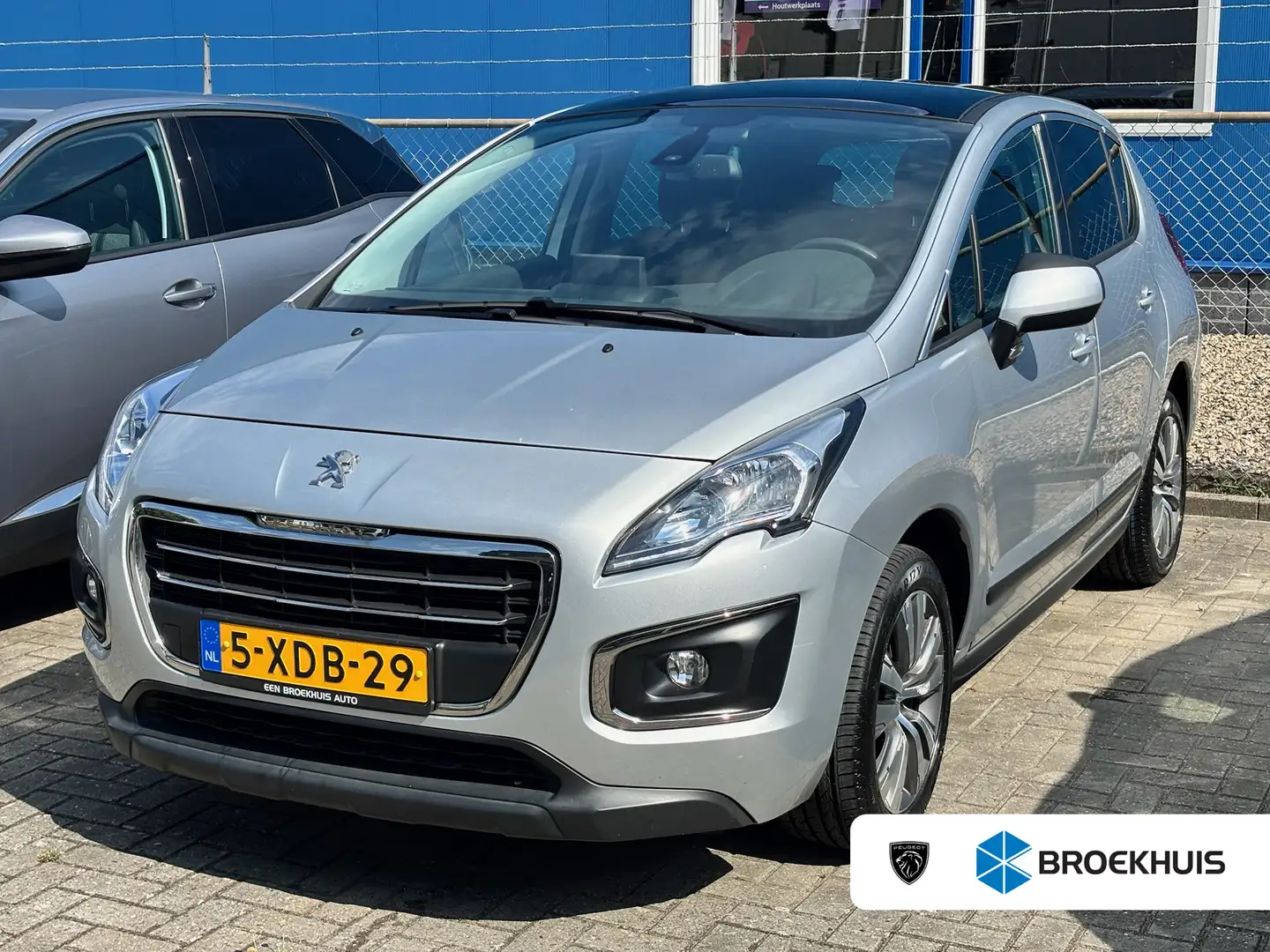 Peugeot 3008 1.6 THP Airco AUTO | Navigatiesysteem | Panoramisc Grijs - 1