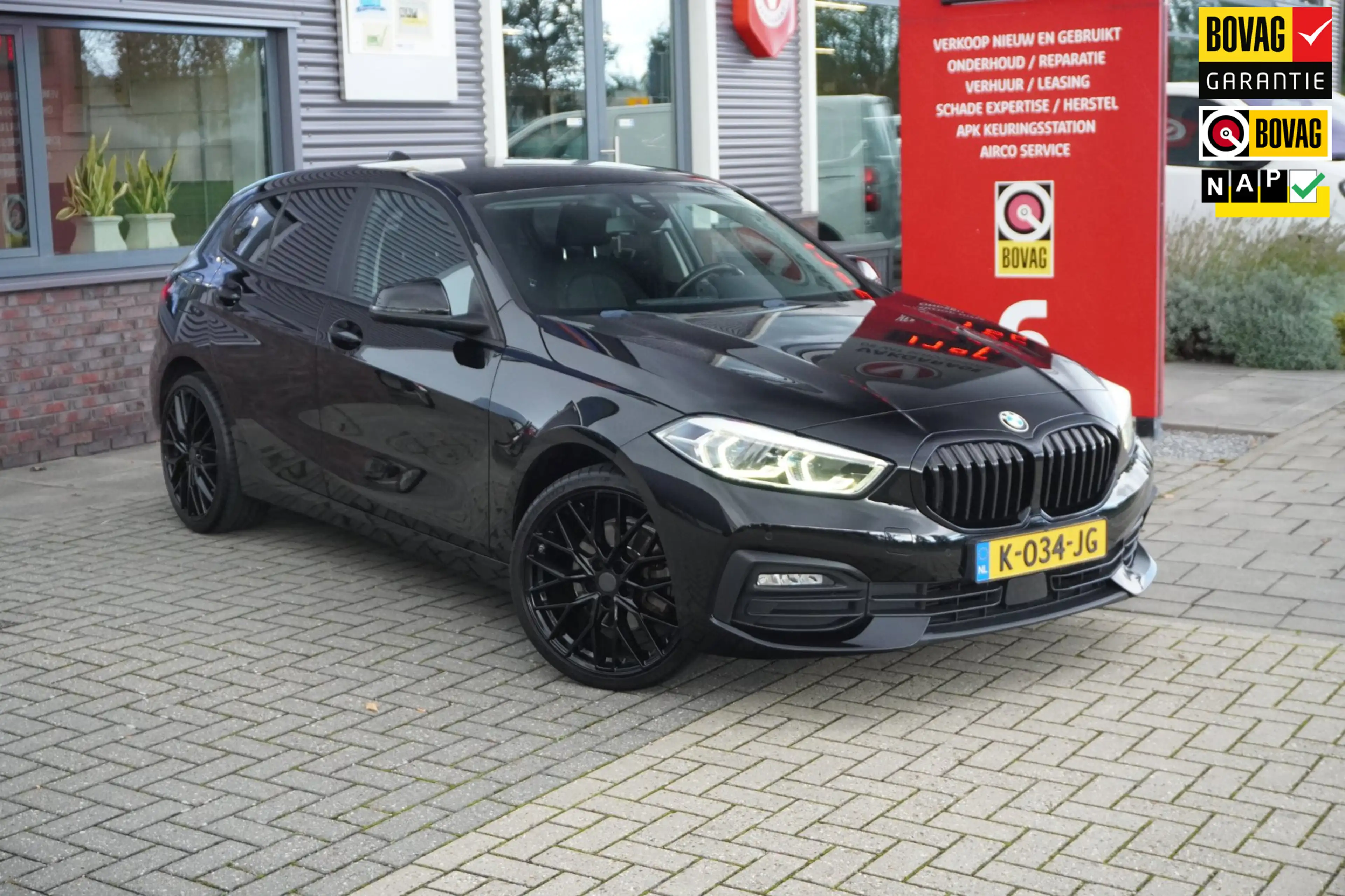 BMW 118 1-serie 118i Executive Edition / Camera / Carplay