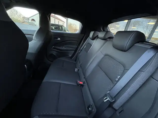 Nissan Juke view 11