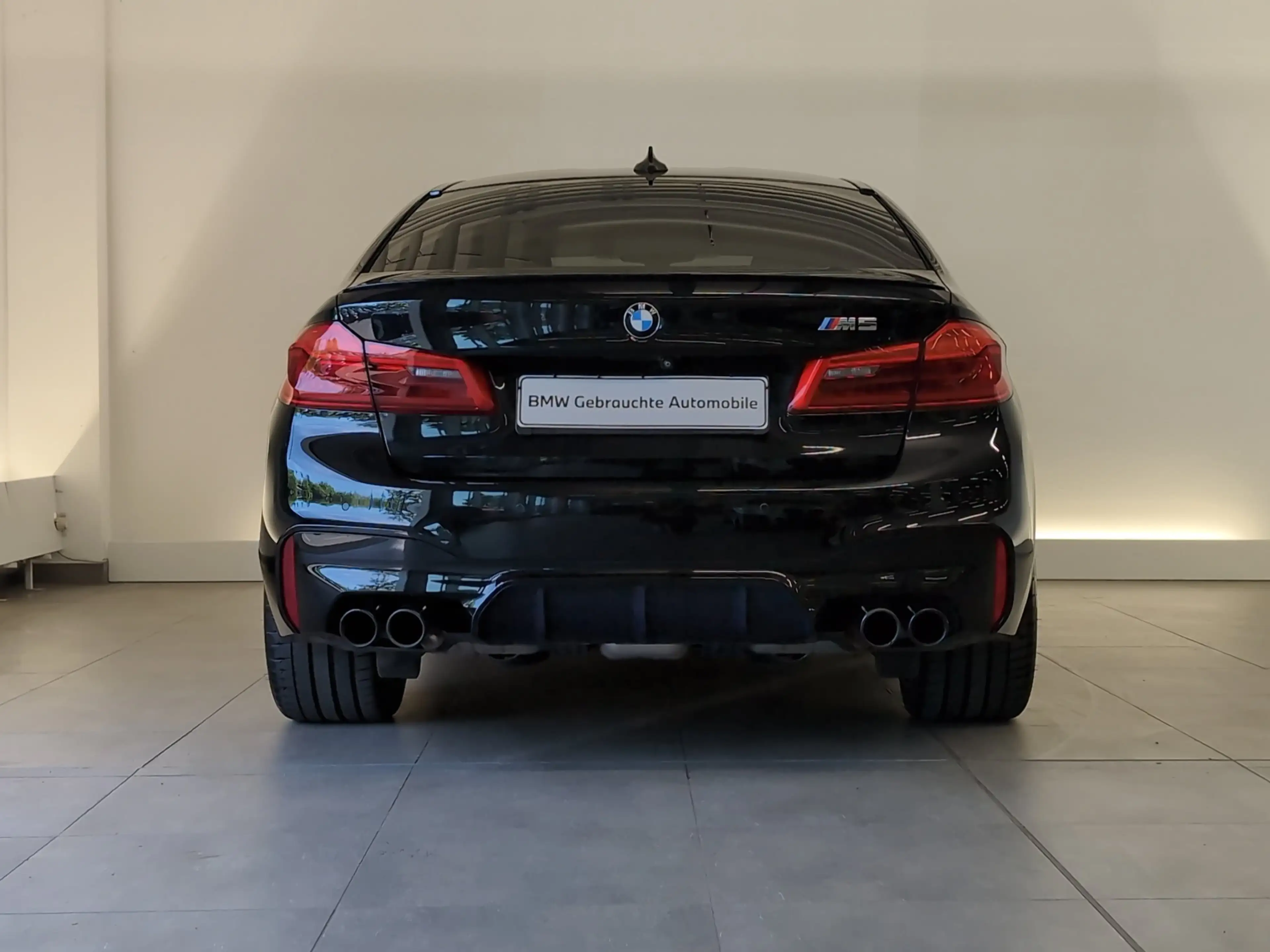 BMW M5 Limousine Navi/LED/360°/SHZ v+h/HuD/ACC/Apple Nav — photo 10