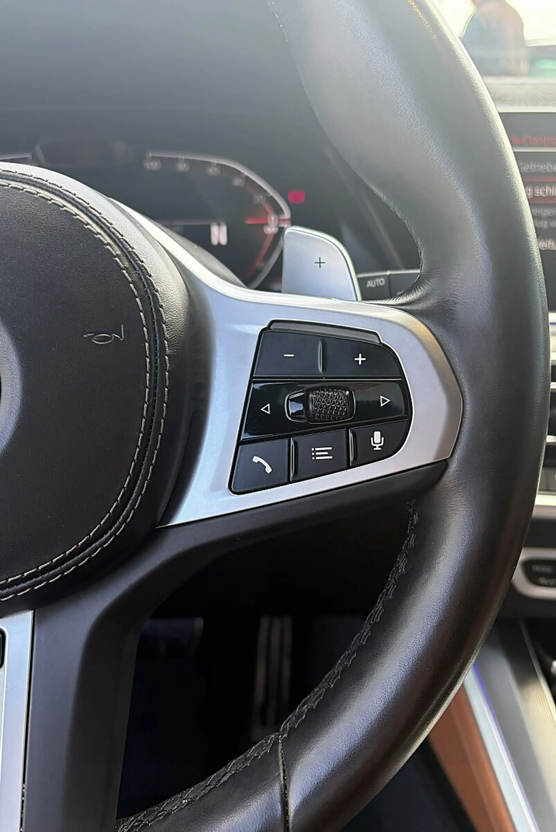 BMW X5 xDrive30d 48V Aut. Luftfahrwerk, Laserlicht, 7 ... — photo 9
