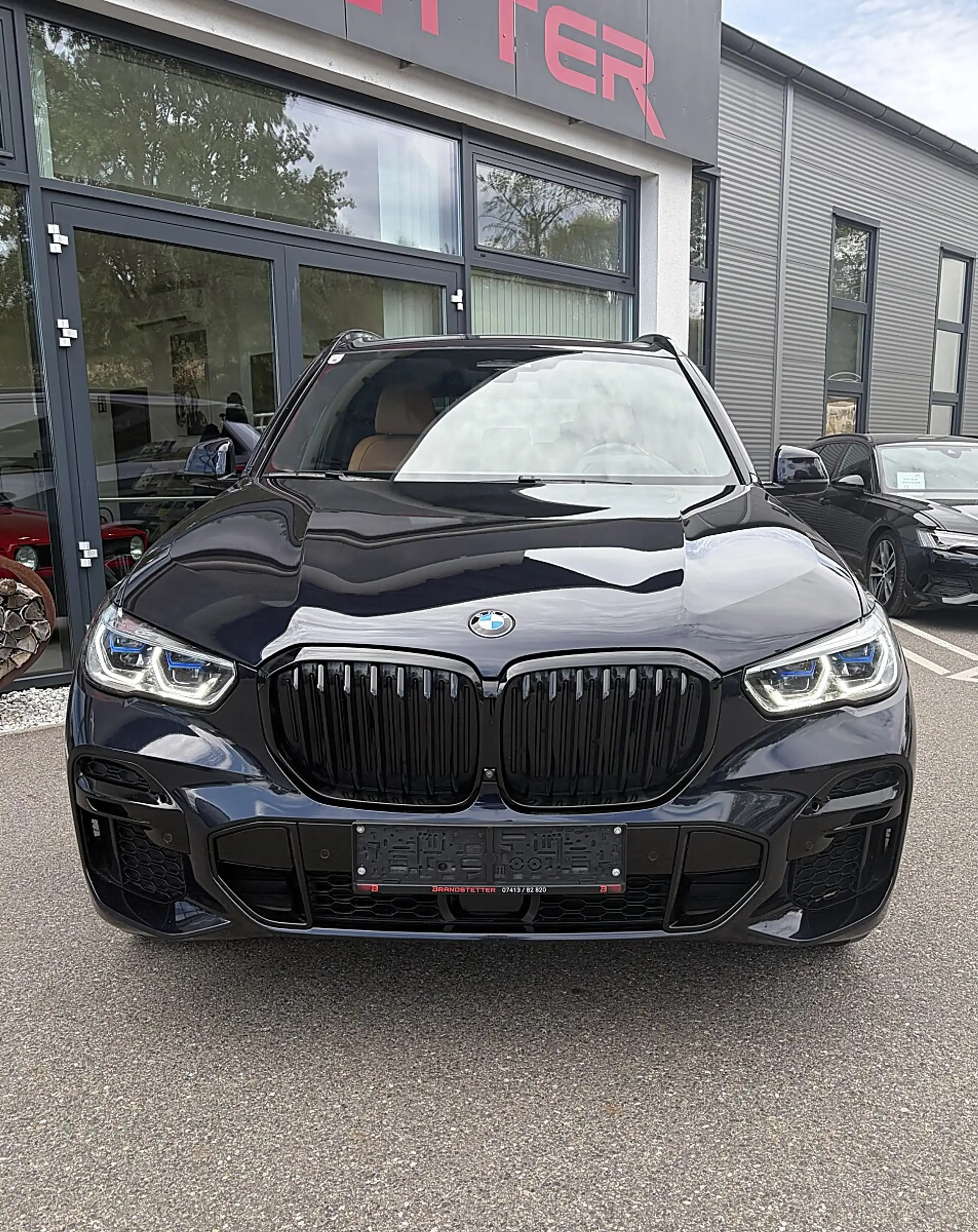BMW X5 xDrive30d 48V Aut. Luftfahrwerk, Laserlicht, 7 ... — photo 2