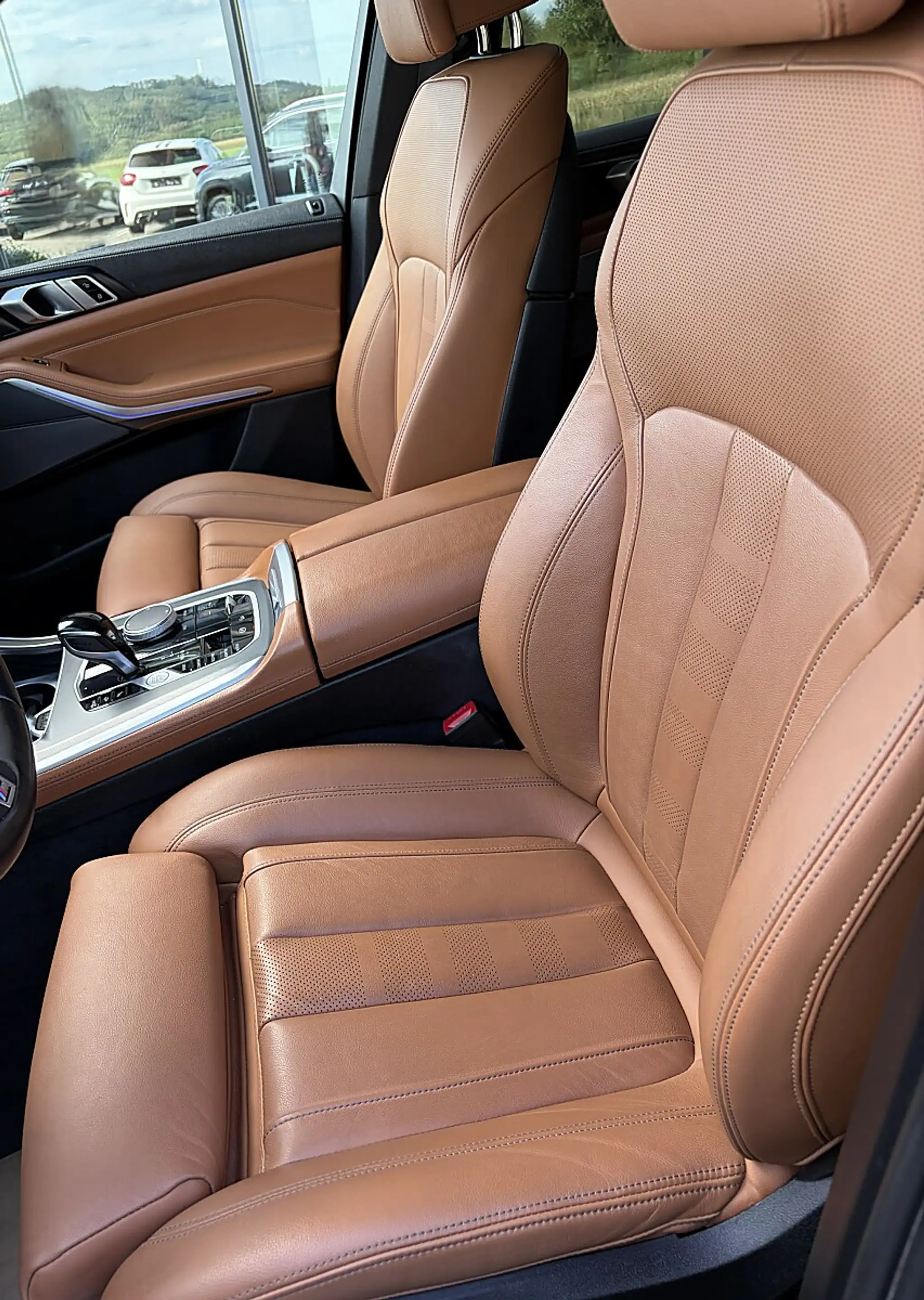 BMW X5 xDrive30d 48V Aut. Luftfahrwerk, Laserlicht, 7 ... — photo 11