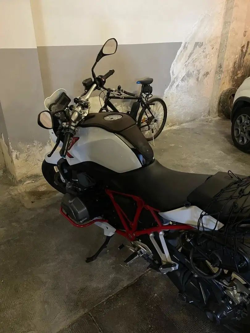 BMW R 1200 R Alb - 2