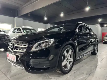 Annonce voiture d'occasion Mercedes-Benz GLA 180 - CARADIZE