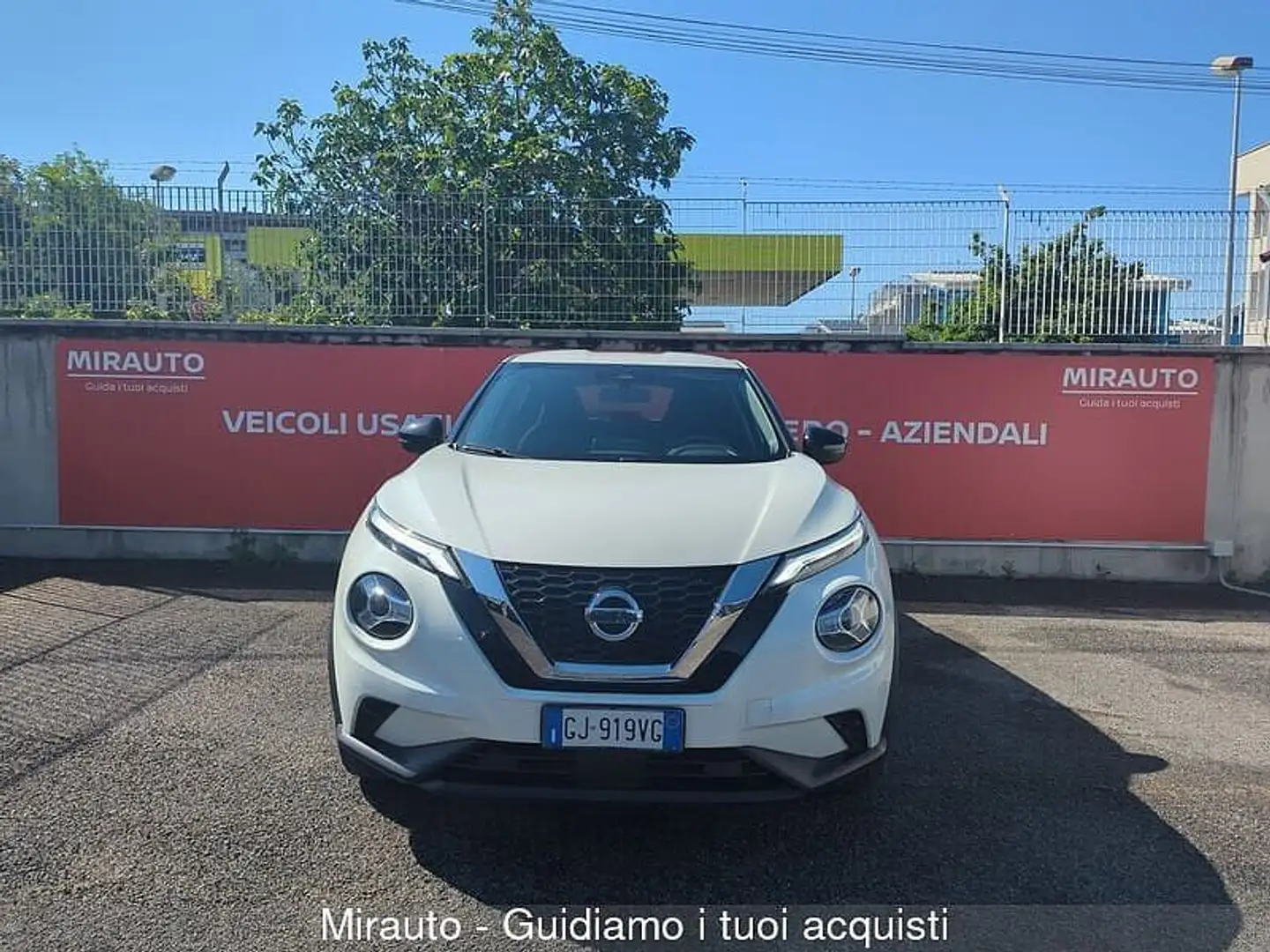 Nissan Juke 2ª serie Juke 1.0 DIG-T 114 CV Acenta Bianco - 2