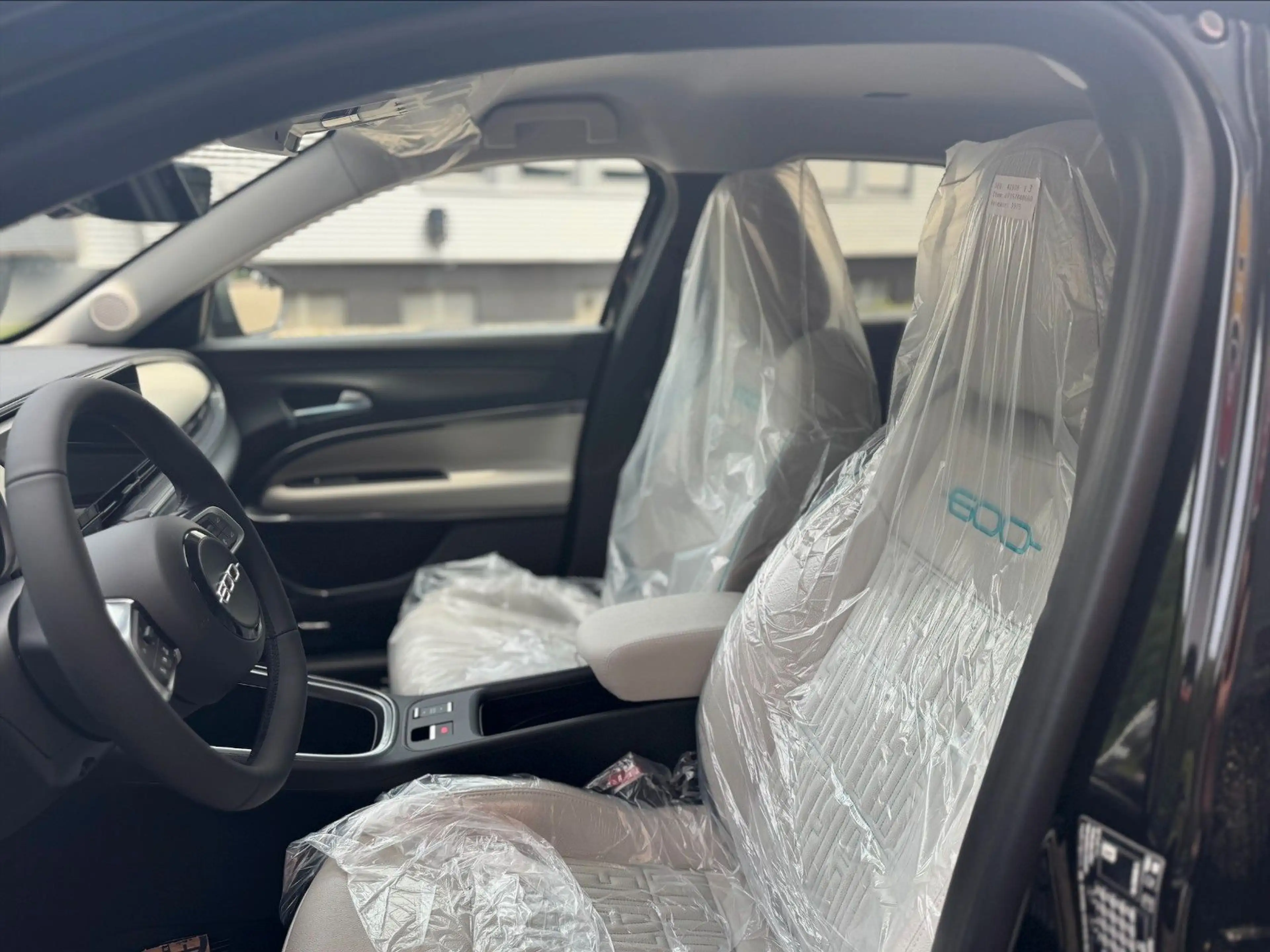 Fiat 600e La Prima 54 kWh — photo 8