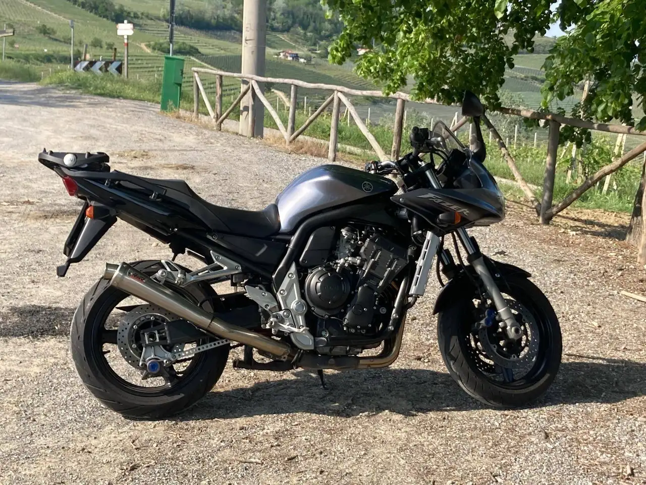 Yamaha FZS 1000