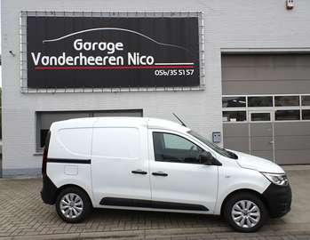 1.5 Blue dCi Confort 2pl. NAVI,CAMERA,CARPLAY,CRUISE,PDC V+A,BLUETH  11.488+BTW