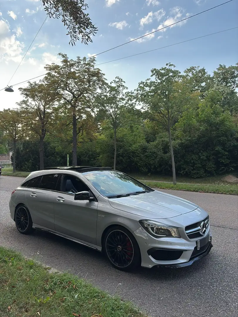 Mercedes-Benz CLA 45 AMG Shooting Brake 4MATIC Aut. Silber - 2