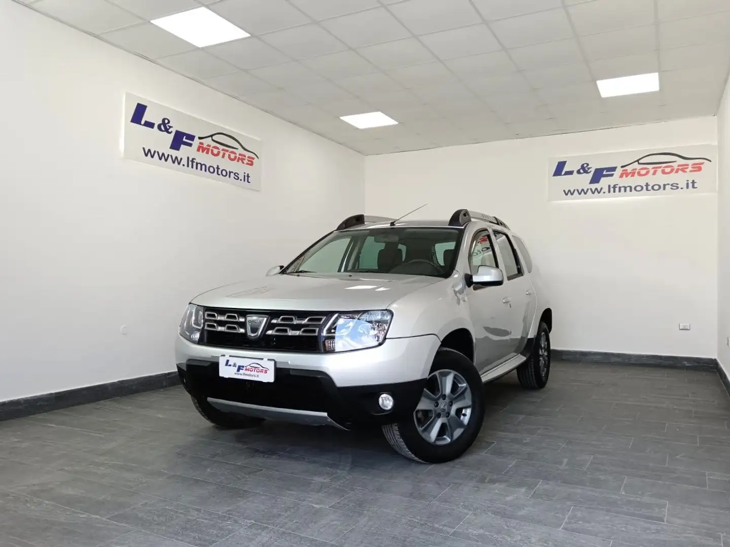 Dacia Duster 1.5 dCi 110CV 4x2 Ambiance Argento - 1