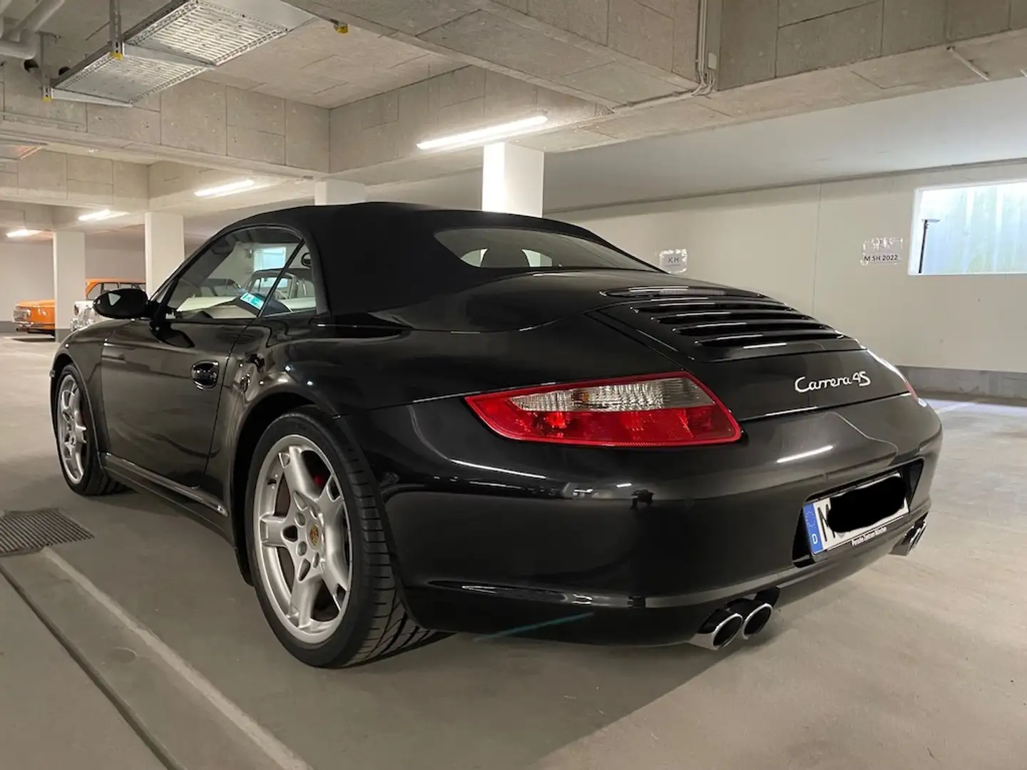Porsche 911 911 Carrera 4 S Cabrio**orig. 40`km**WIE NEU Schwarz - 2