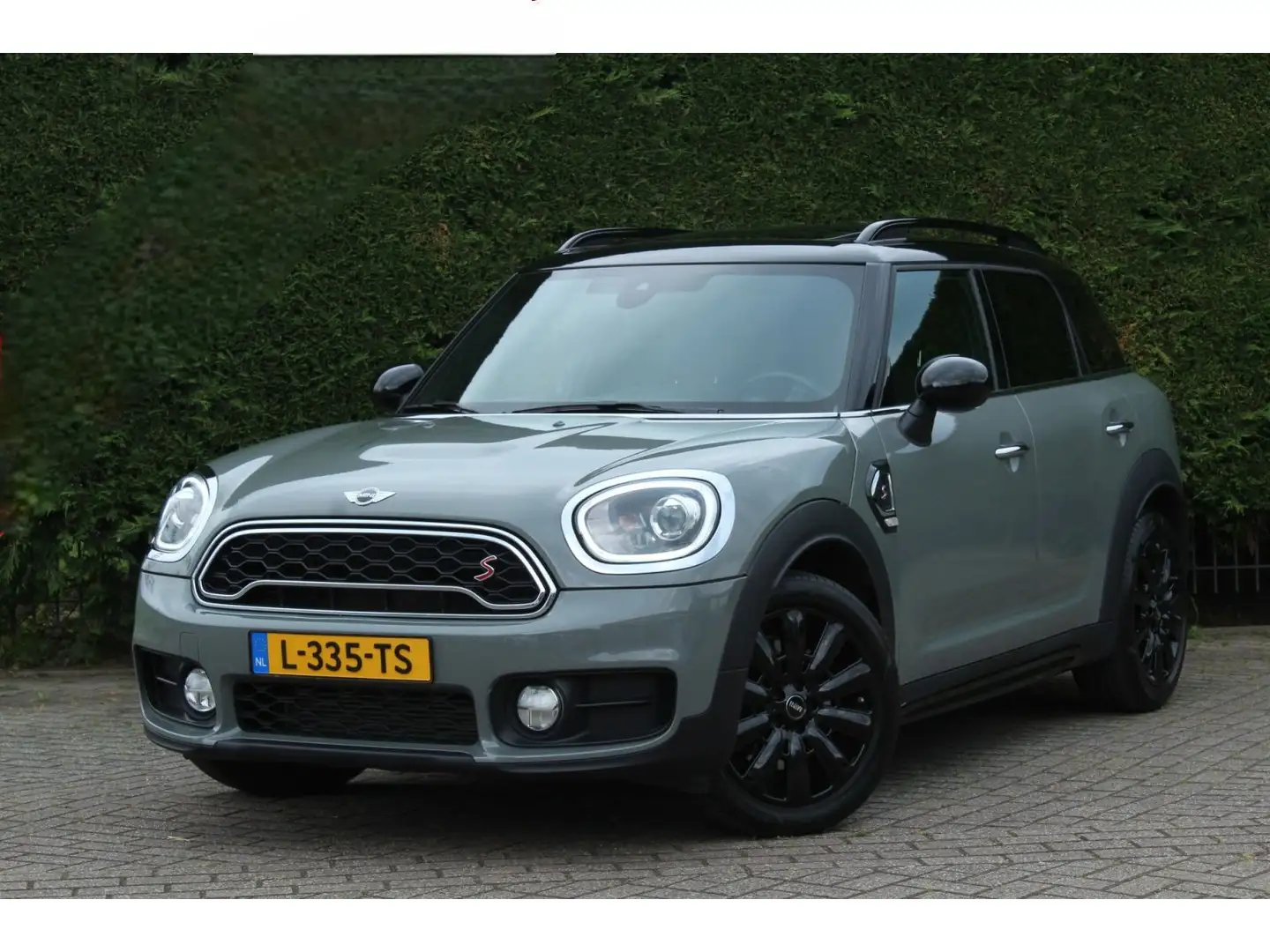 MINI Cooper S Countryman Cooper+S+Countryman+2.0+Chili Grijs - 1