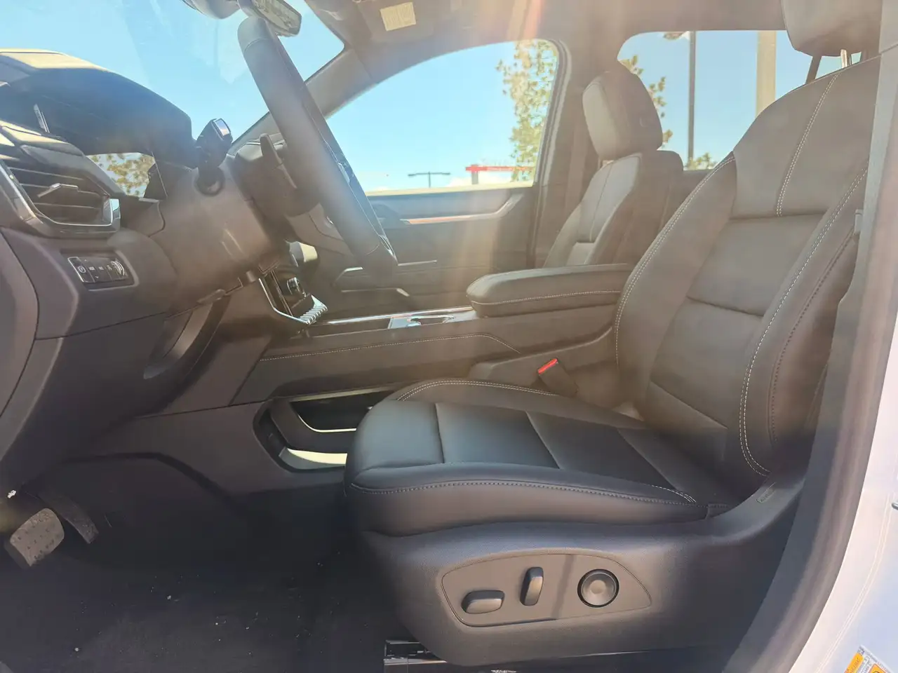 GMC Acadia снимка GMC Acadia