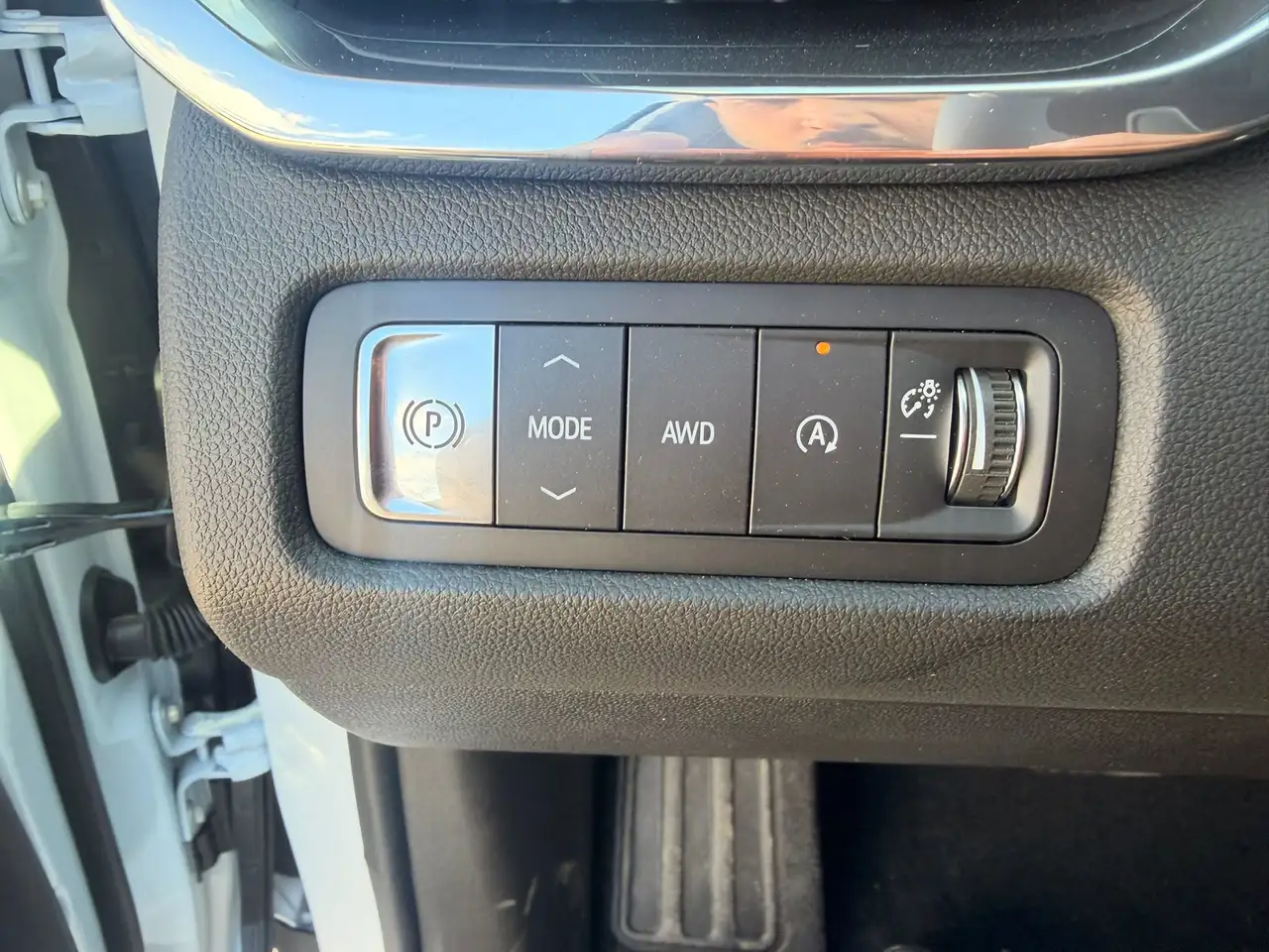 GMC Acadia снимка GMC Acadia