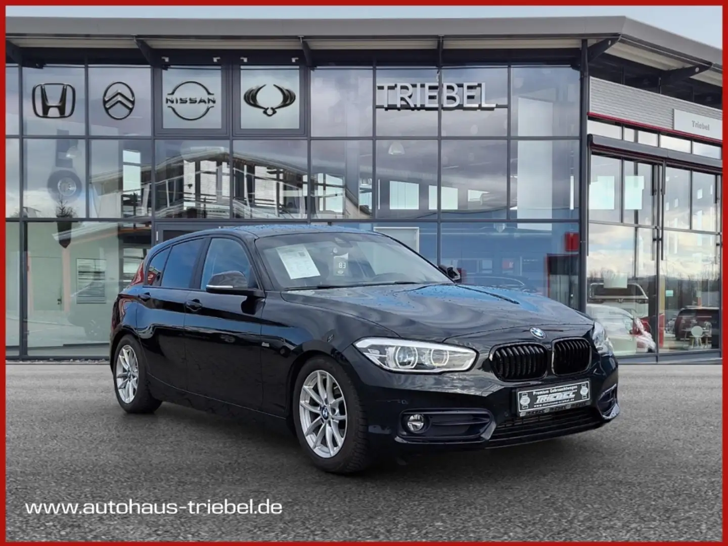 BMW 116 d Sport Line °LED°Navi°SHZ°PDC°Keyless°AAC° Fekete - 1