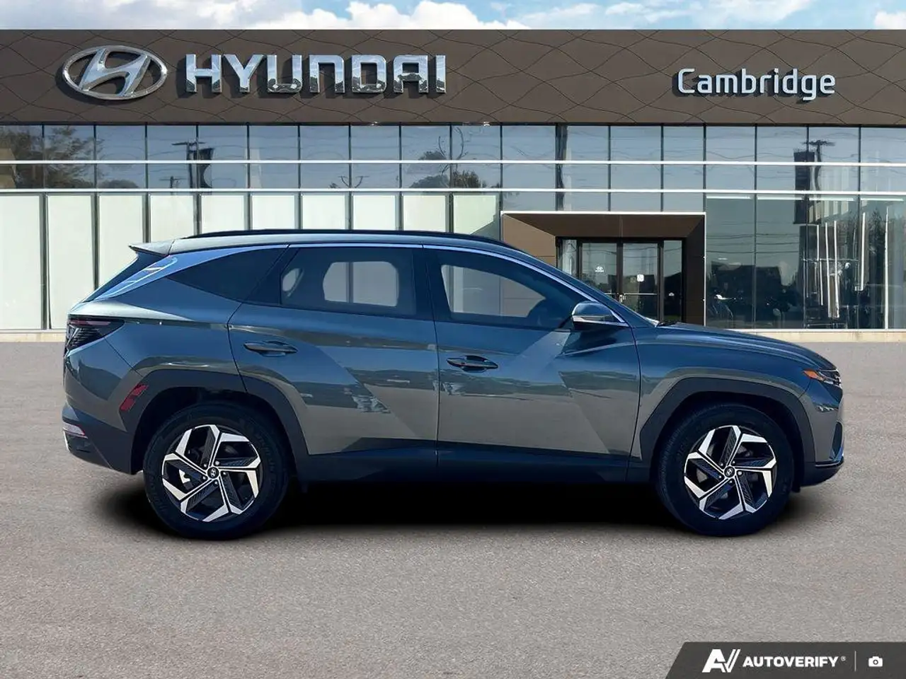 Hyundai TUCSON photo Hyundai TUCSON