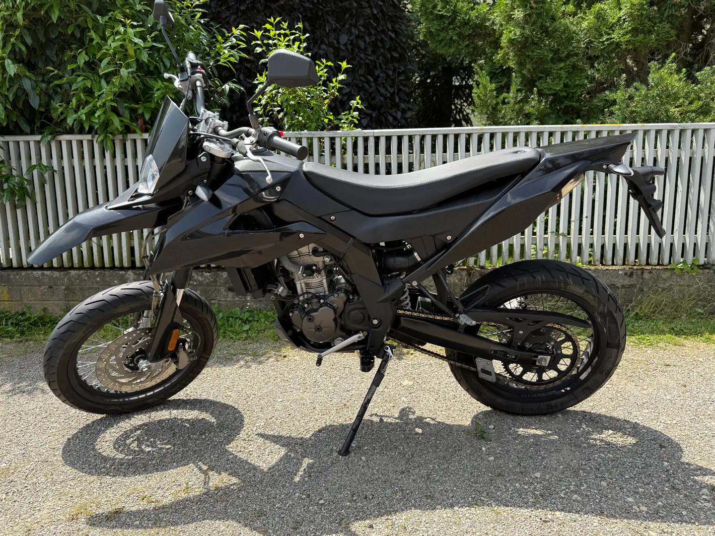 Malaguti XSM 125 Чорний - 1