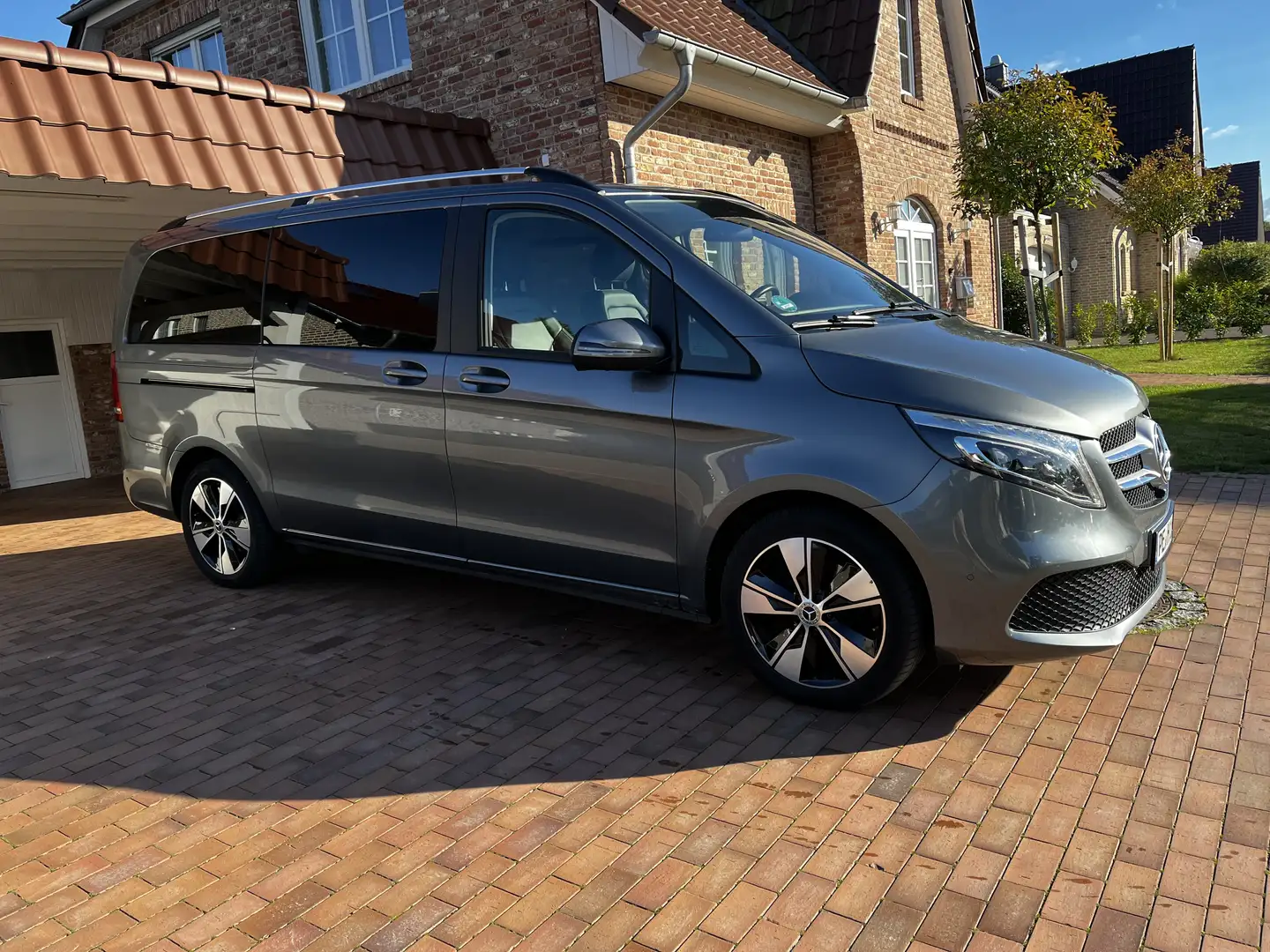 Mercedes-Benz V 250 Avantgarde Edition Burmester | 360° | Top gepfleg Gri - 1
