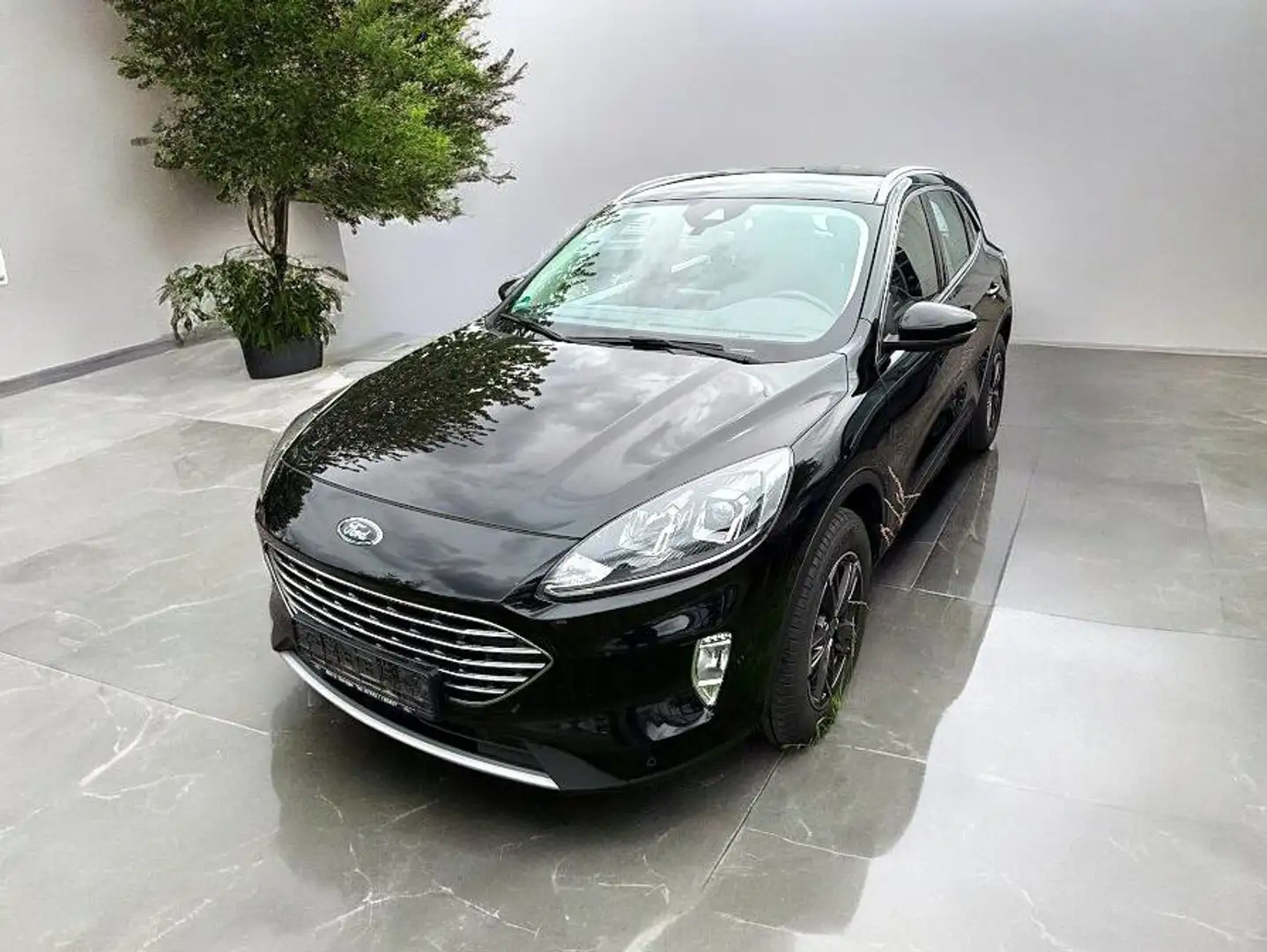 Ford Kuga Titanium X Schwarz - 2