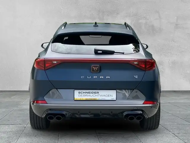Cupra Formentor view 4