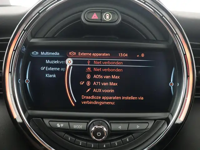 Mini Hatch view 10