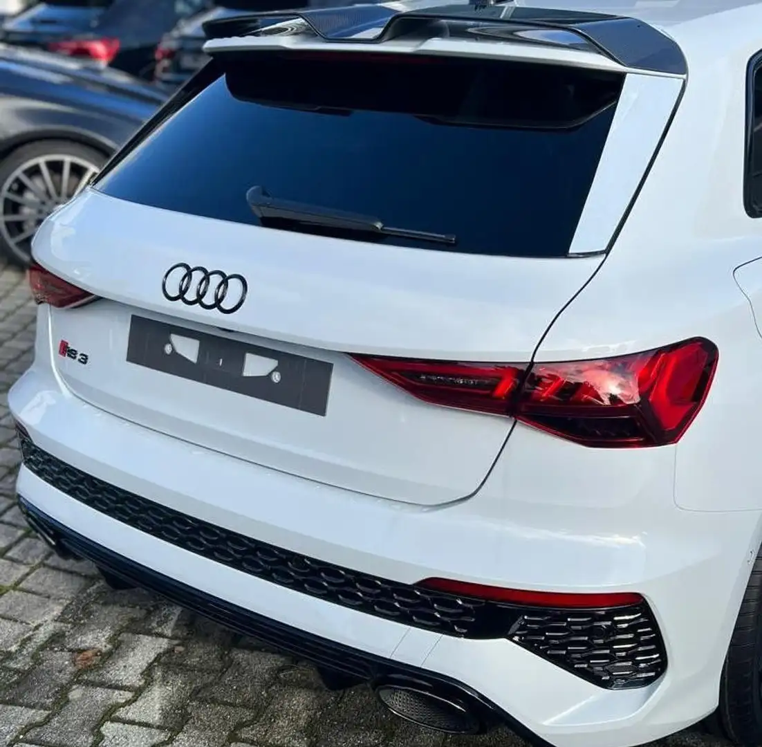 Audi RS3 Sportback+Design+Matrix+Keramik+B&O+Sportabg Weiß - 1