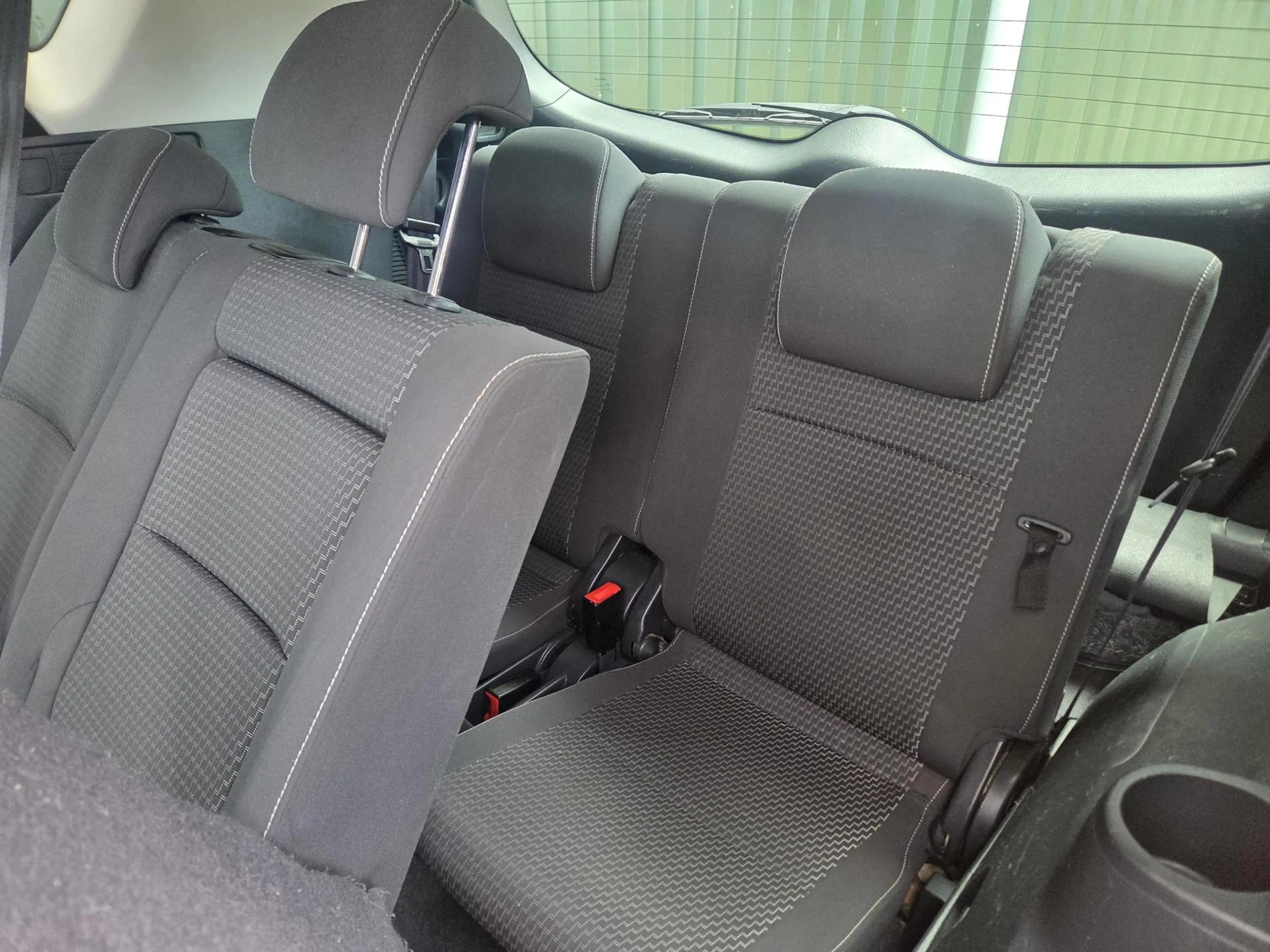 Toyota Verso 1.6 VVT-i Business 7 persoons — photo 13