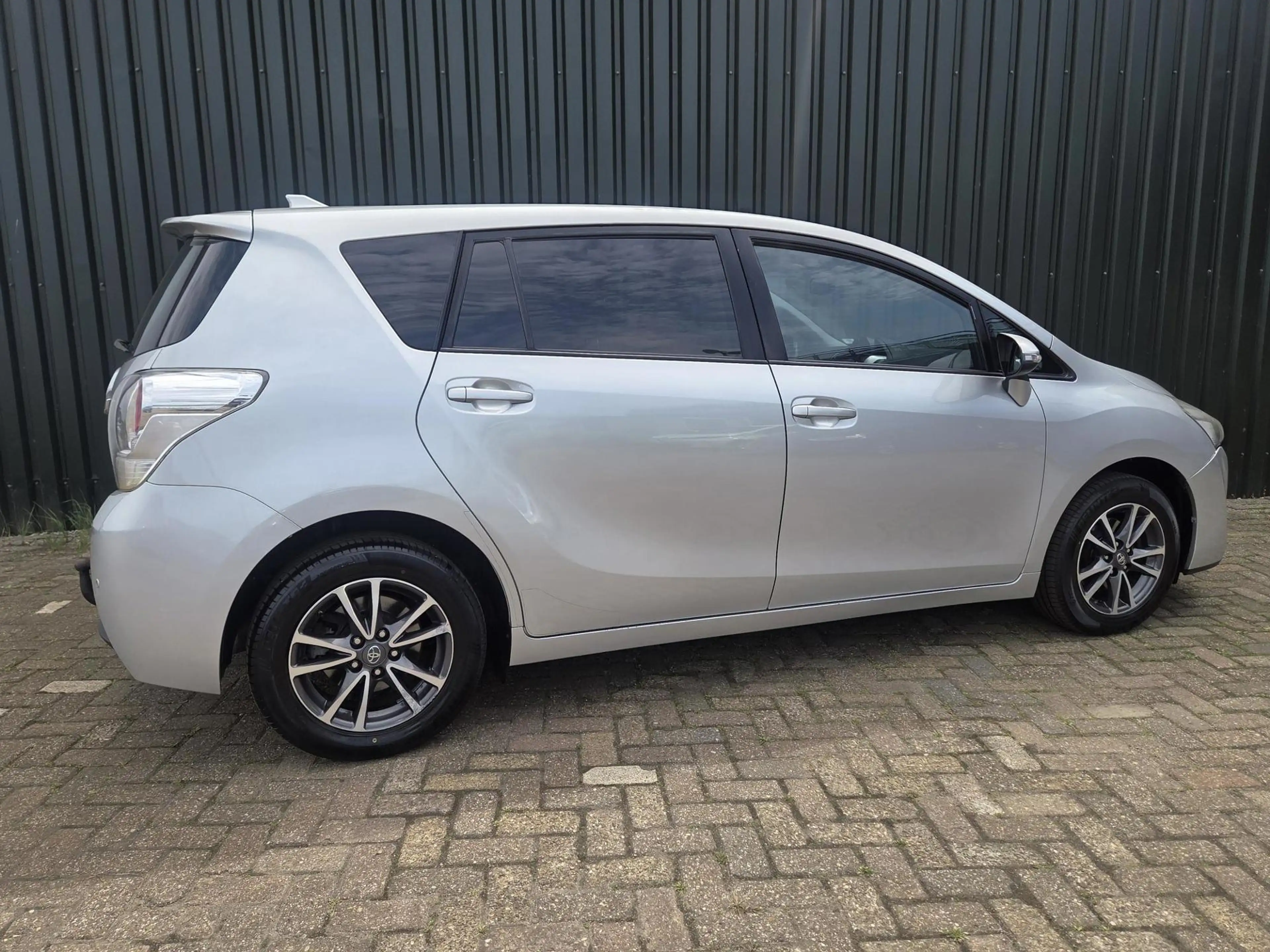Toyota Verso 1.6 VVT-i Business 7 persoons — photo 7