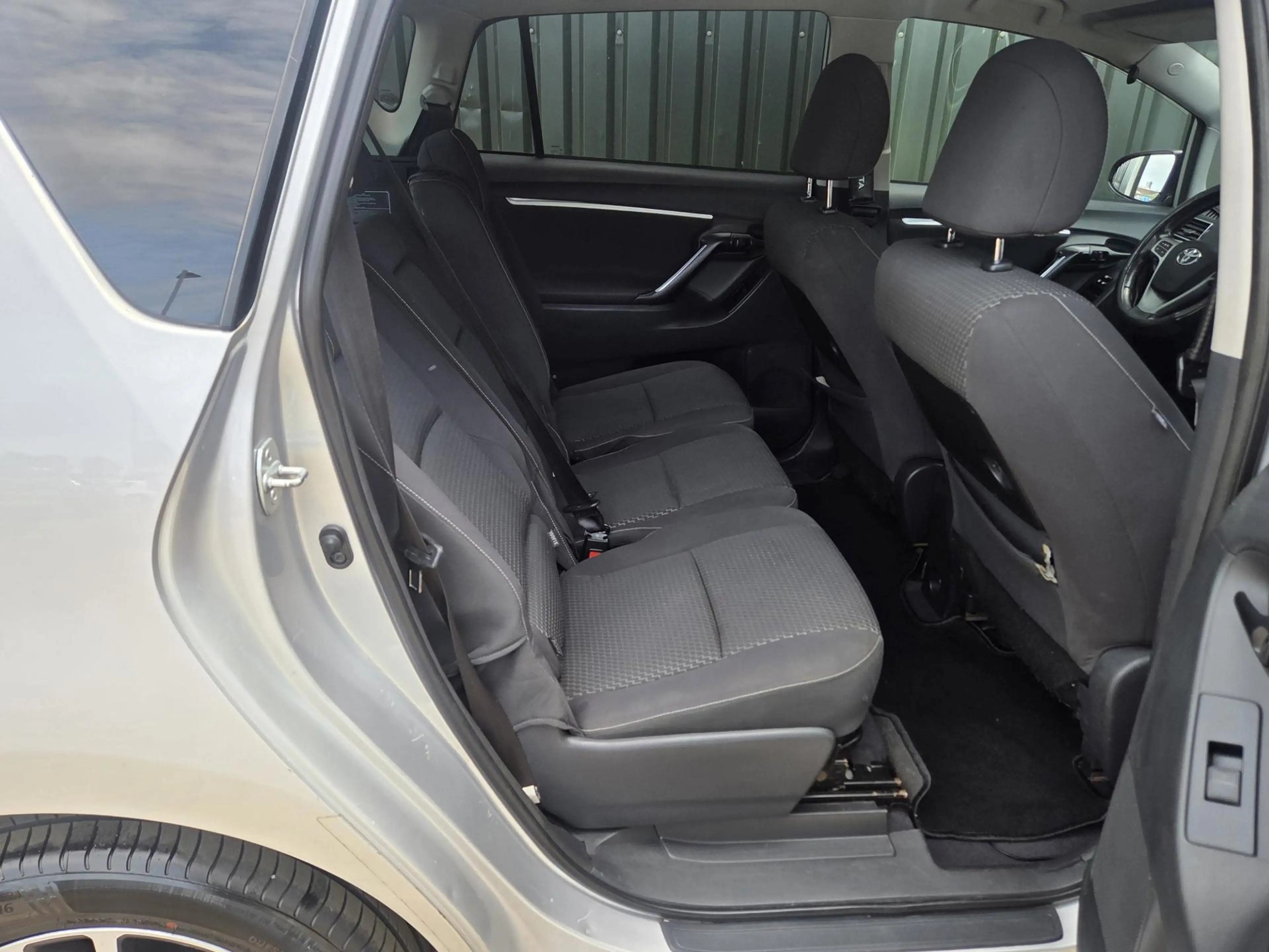 Toyota Verso 1.6 VVT-i Business 7 persoons — photo 15