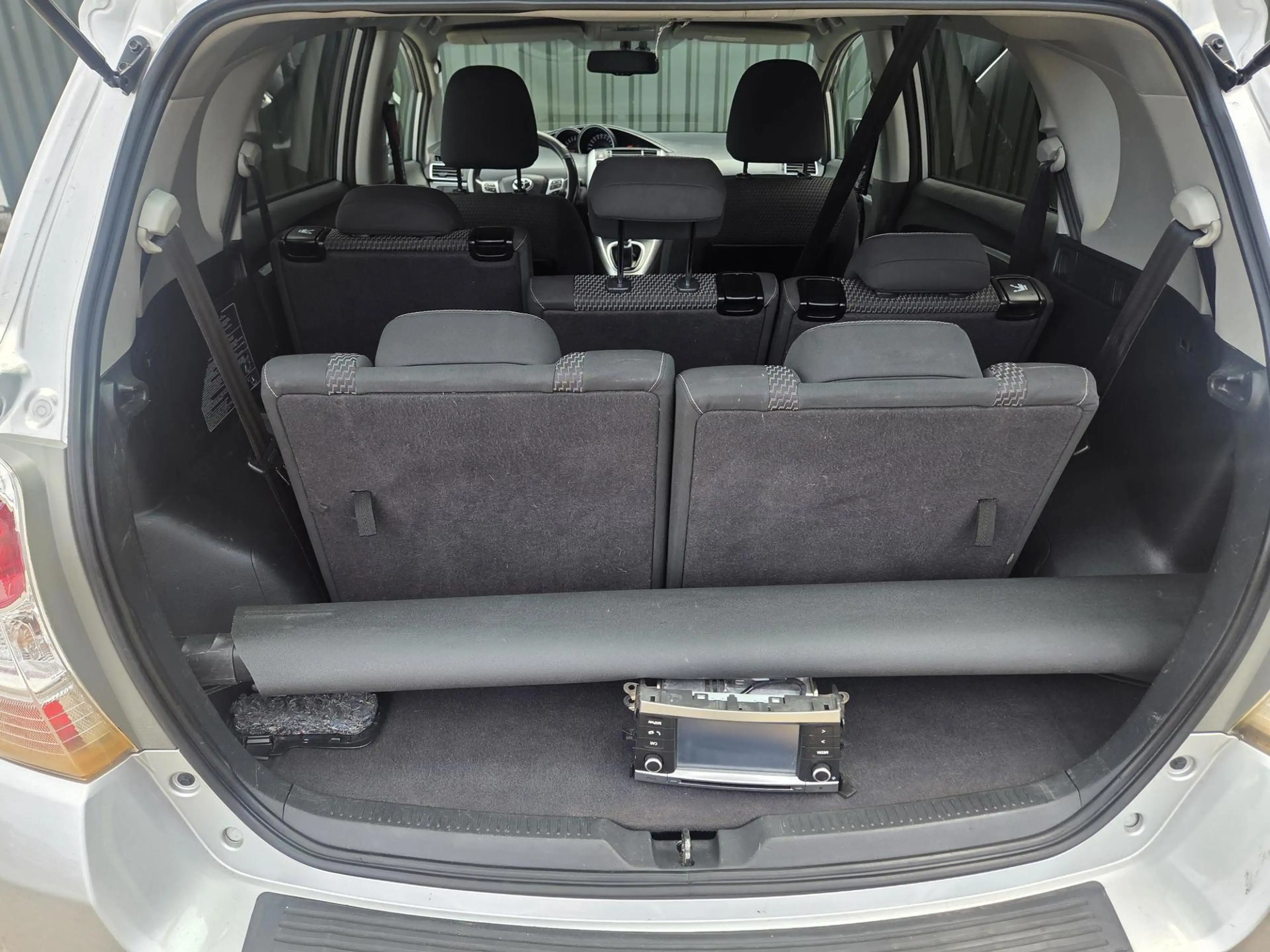 Toyota Verso 1.6 VVT-i Business 7 persoons — photo 14