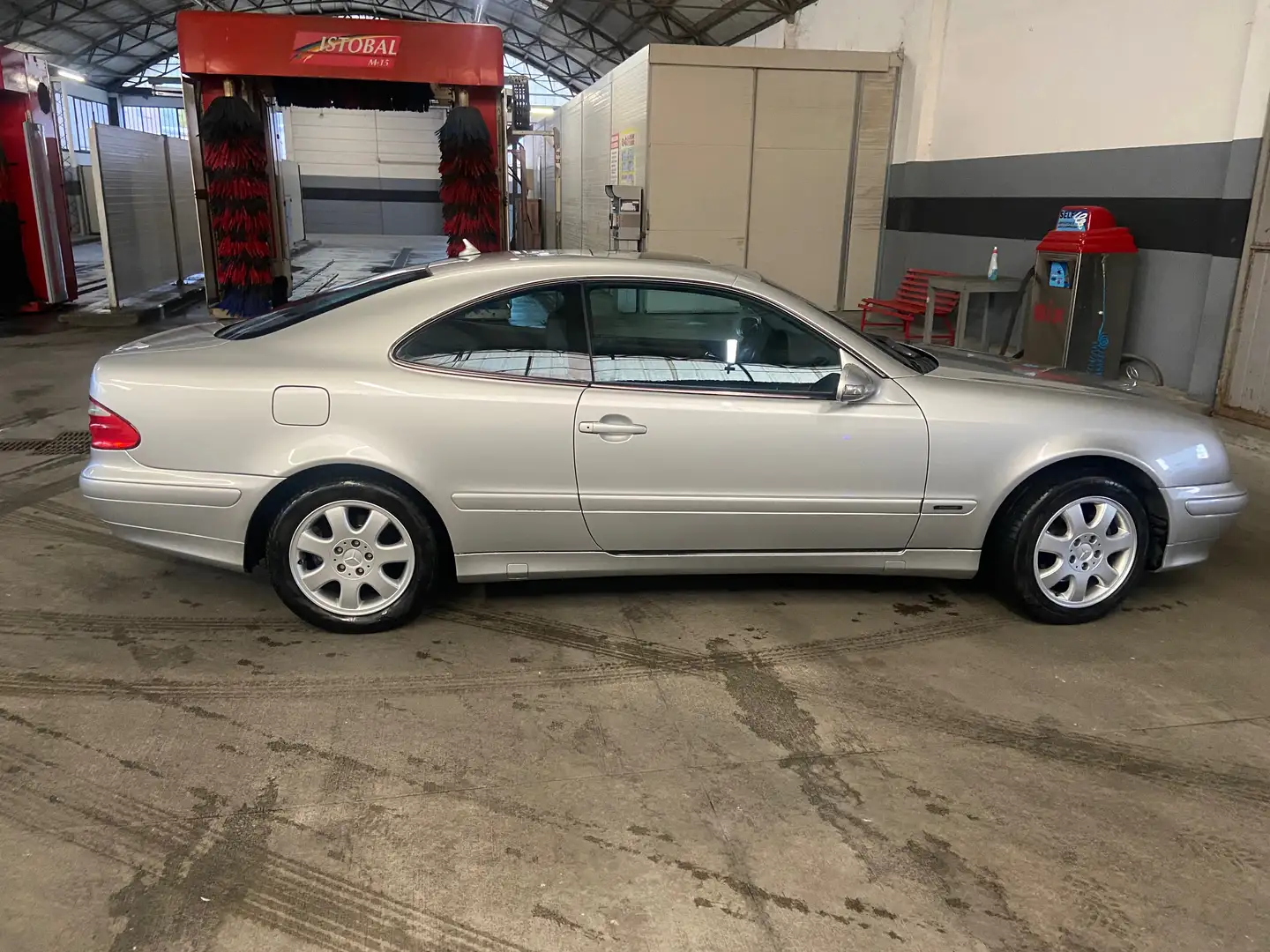 Mercedes-Benz CLK 230 Avagarde Srebrny - 1