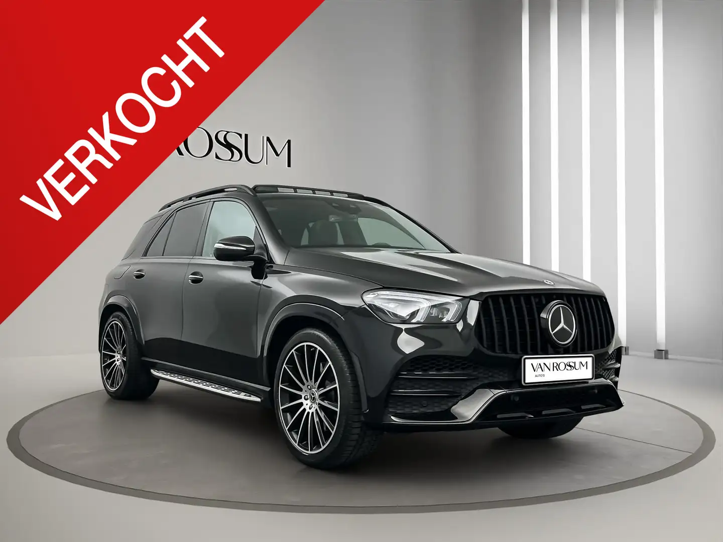 Mercedes-Benz GLE 400 d 4MATIC AMG Pano Luchtvering Burmester Zwart - 1