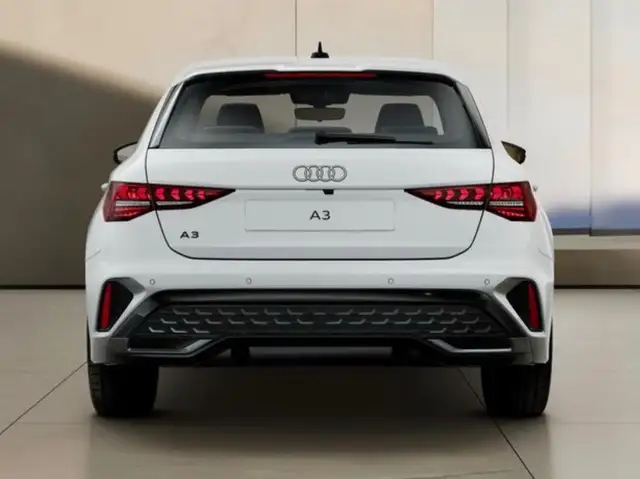 Audi A3 view 6