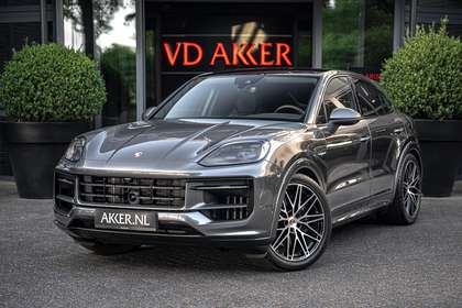Porsche Cayenne Coupé E-Hybrid SportDesign Luchtvering | Trekhaak