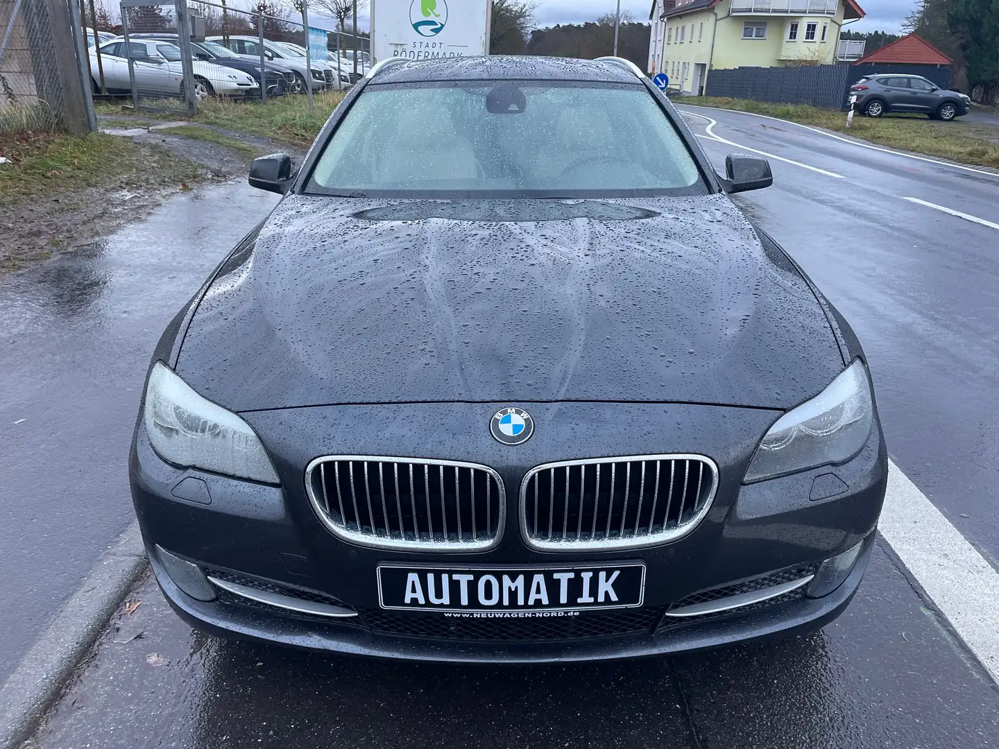 BMW 525 525d xDrive Touring Sport-Aut.*Xenon*Navi*Head-up Чорний - 2