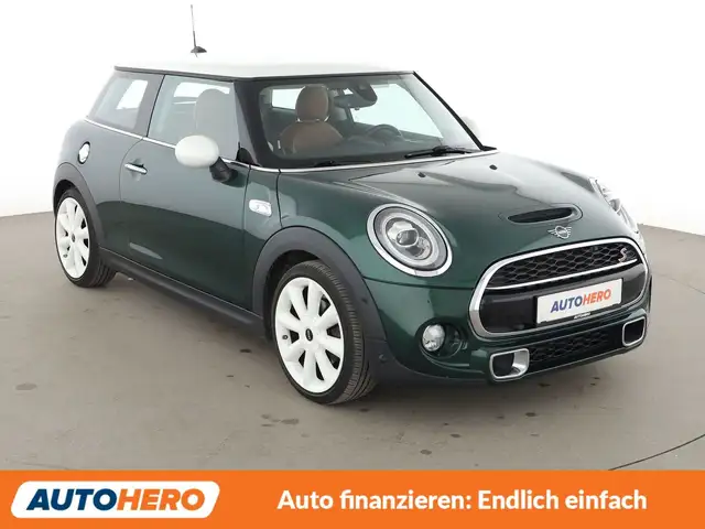 Mini Hatch view 8