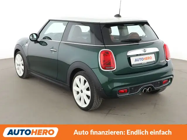 Mini Hatch view 4