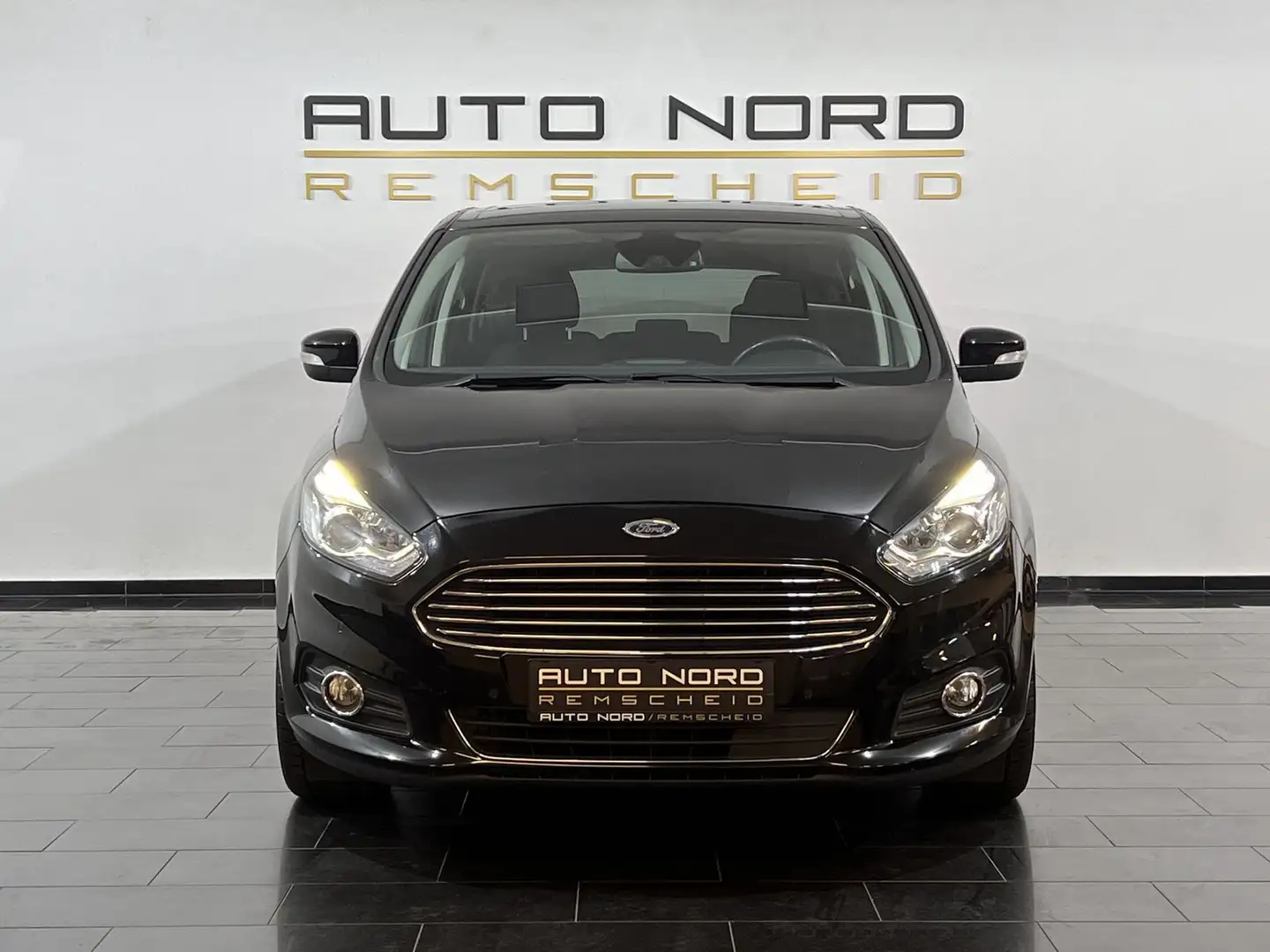 Ford S-Max S-MAX 2.0 TDCI Titanium*7-Sitzer*SYNC3*PDC*DAB* Schwarz - 2