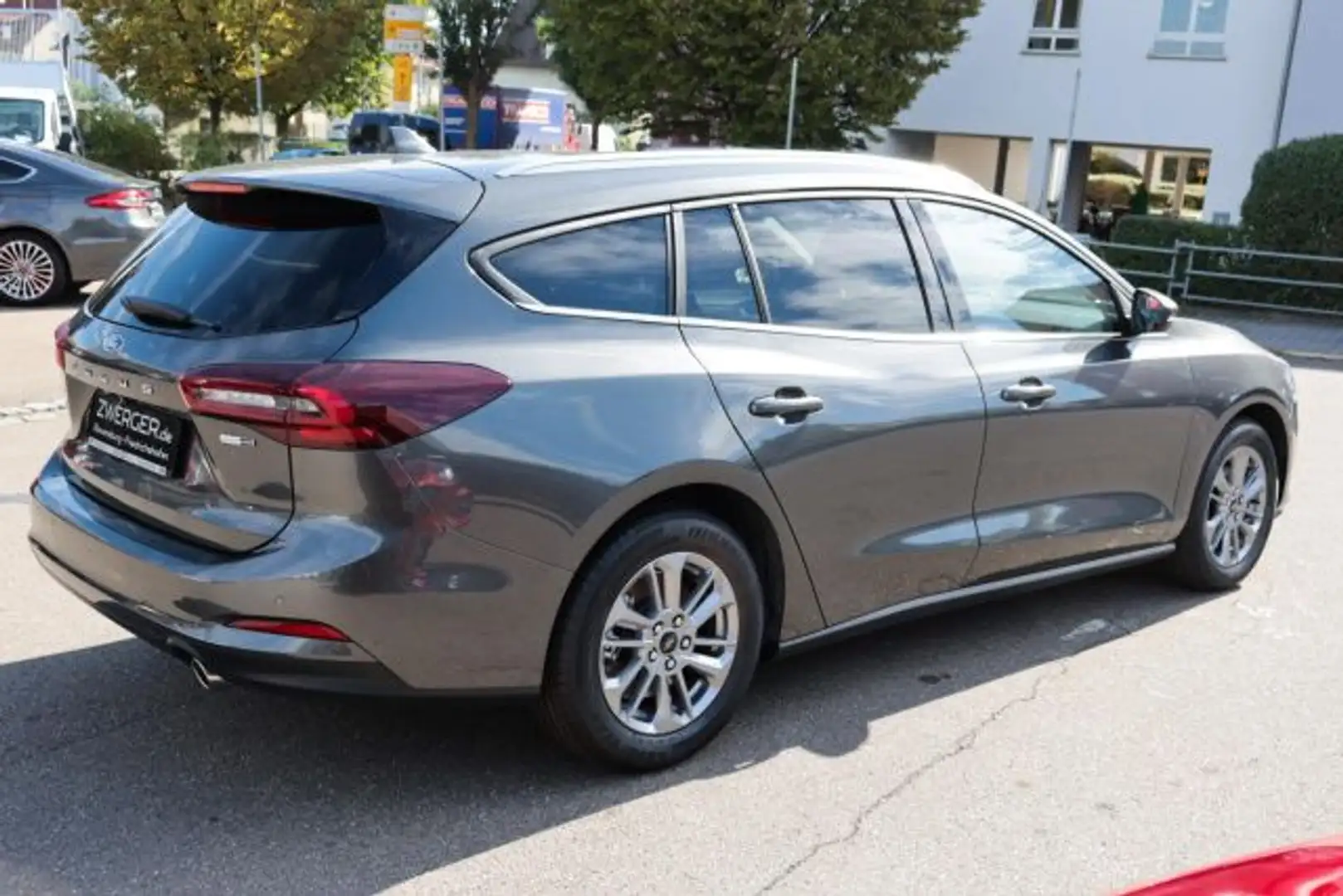 Ford Focus Tur. Titanium X PDC Kamera Navi ACC LED Grau - 2