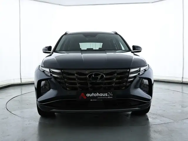 Hyundai Tucson view 2
