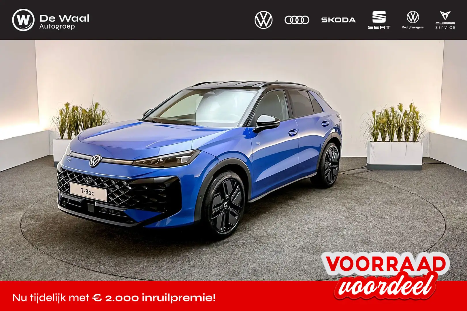 Volkswagen T-Roc R-Line First Edition 1.5 eTSI DSG Blauw - 1