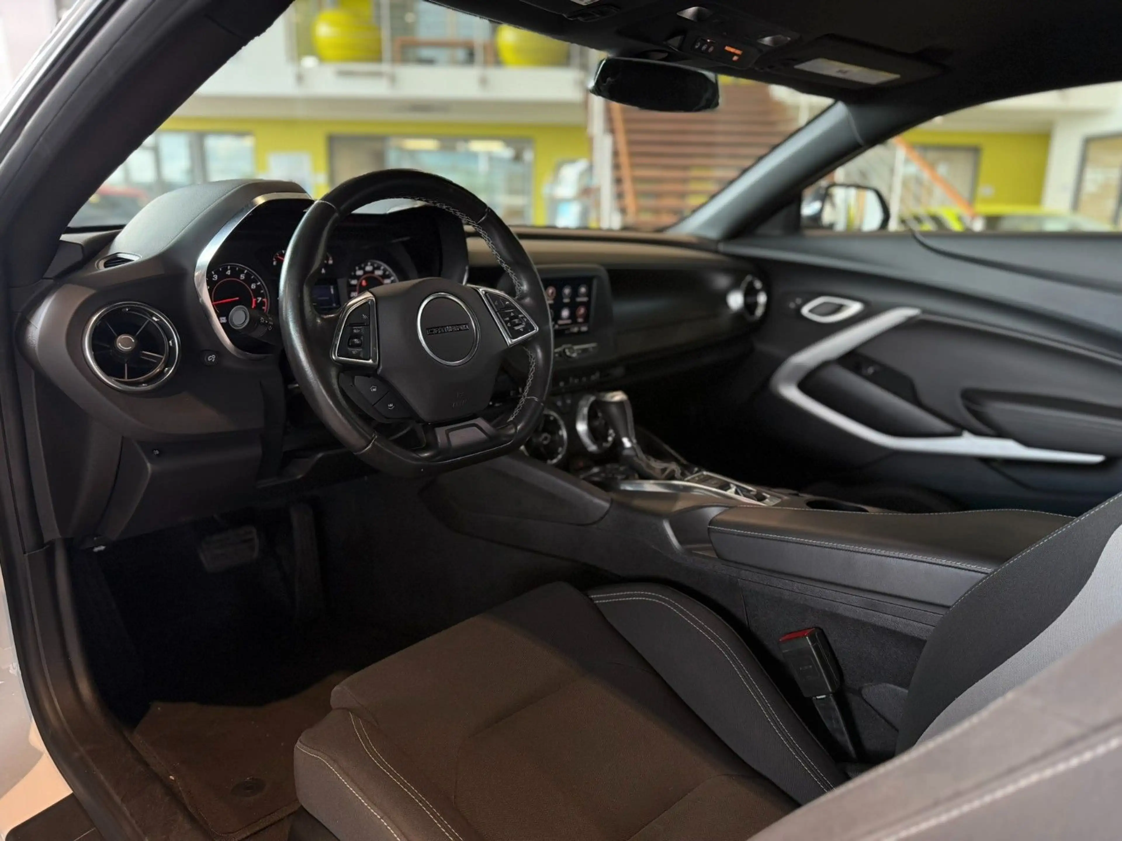 Chevrolet Camaro Coupé Turbo*Kamera*CarPlay*BOSE* — photo 11
